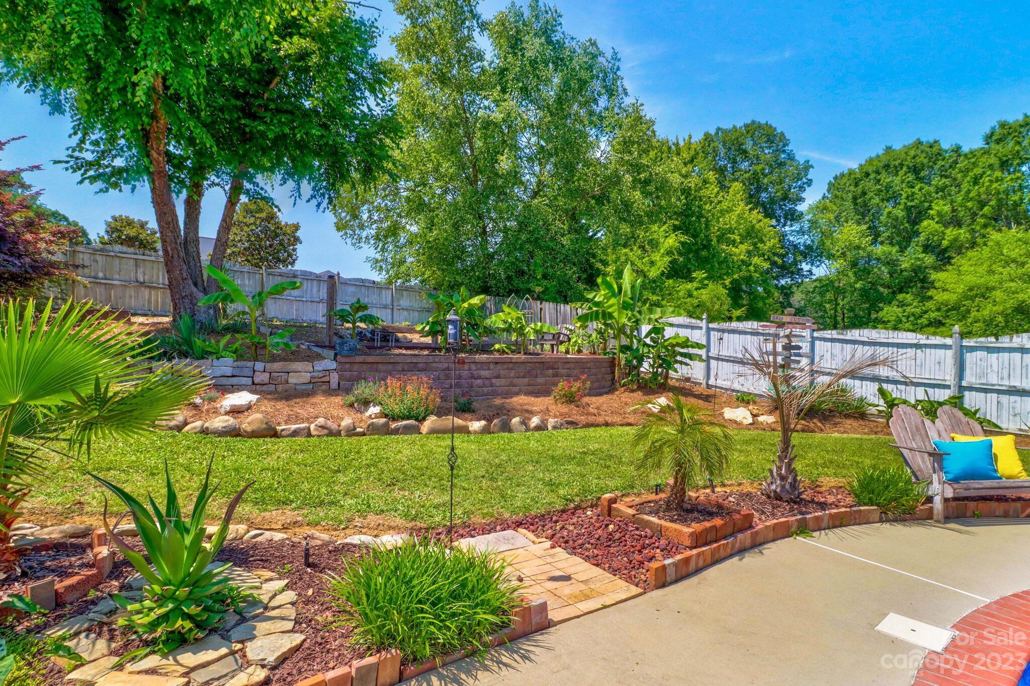 Hunters Glen - Residential