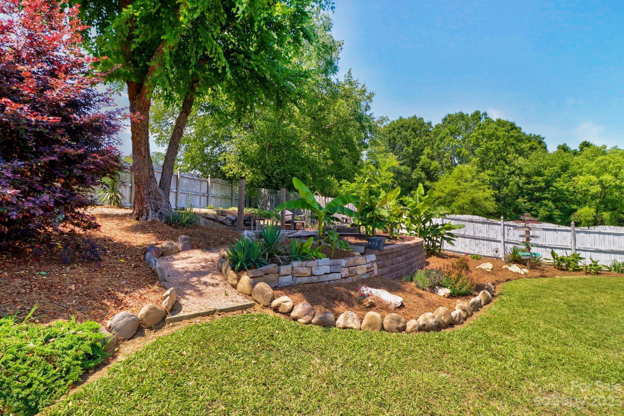 Hunters Glen - Residential