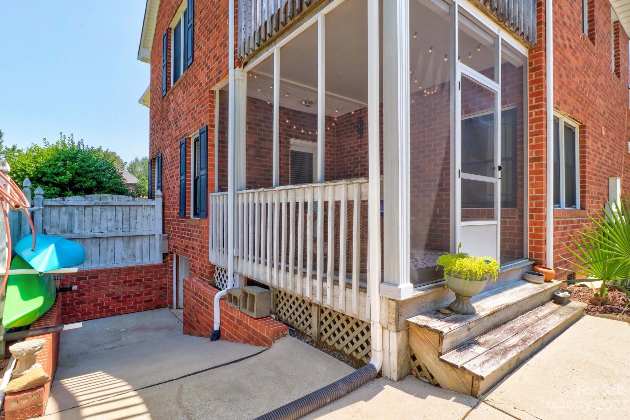 Hunters Glen - Residential