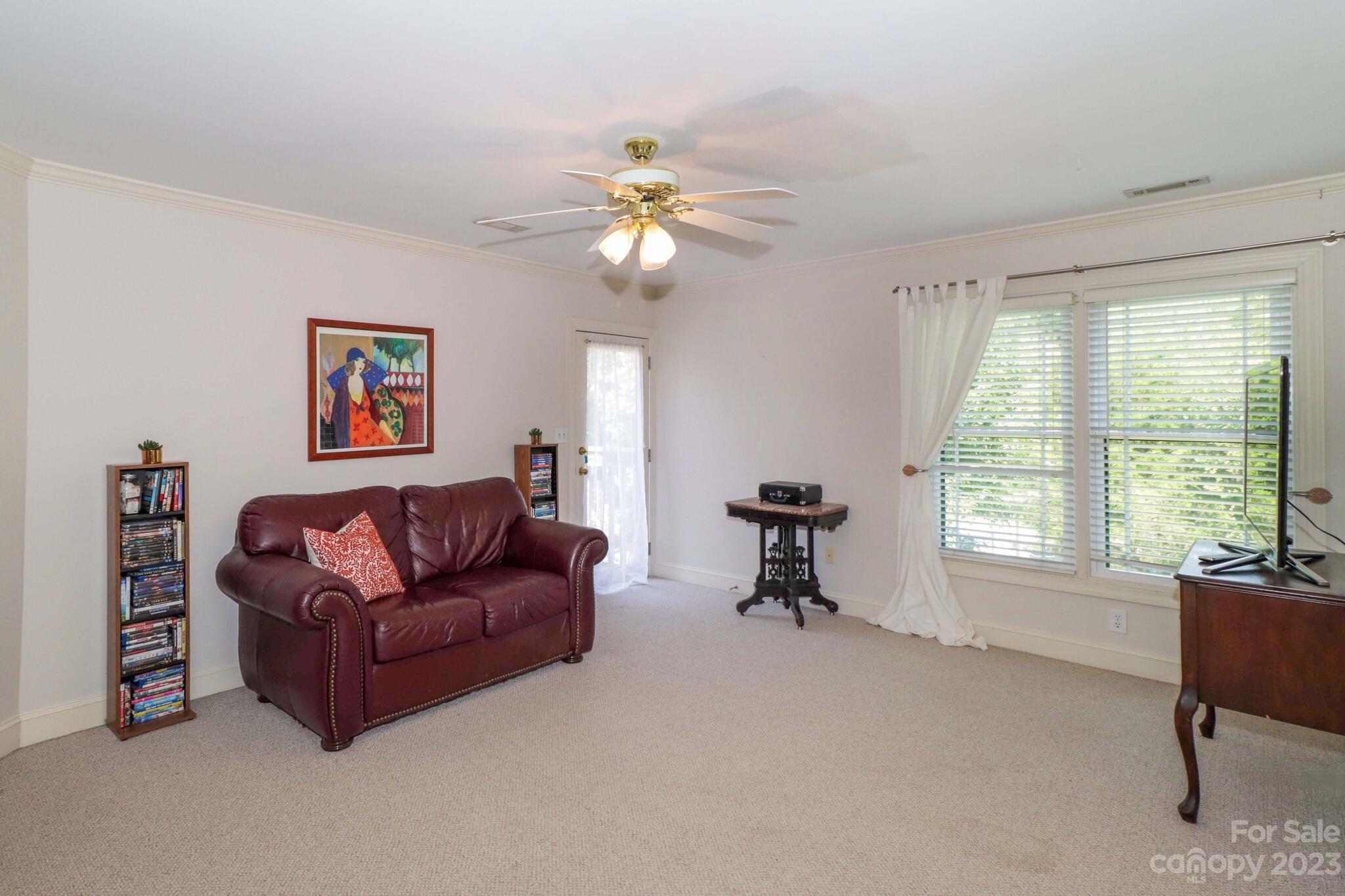 Hunters Glen - Residential