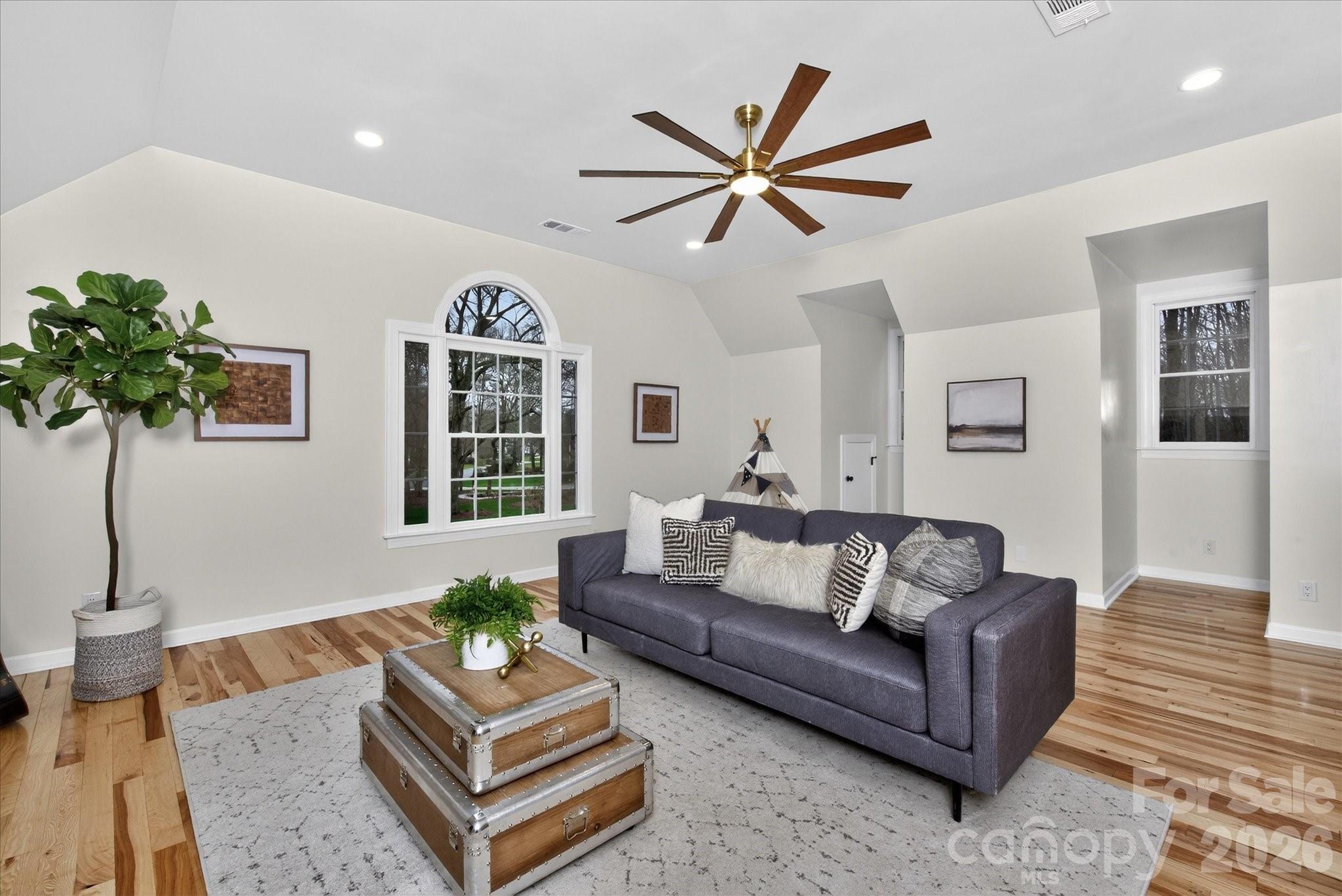 Canterfield Creek - Residential