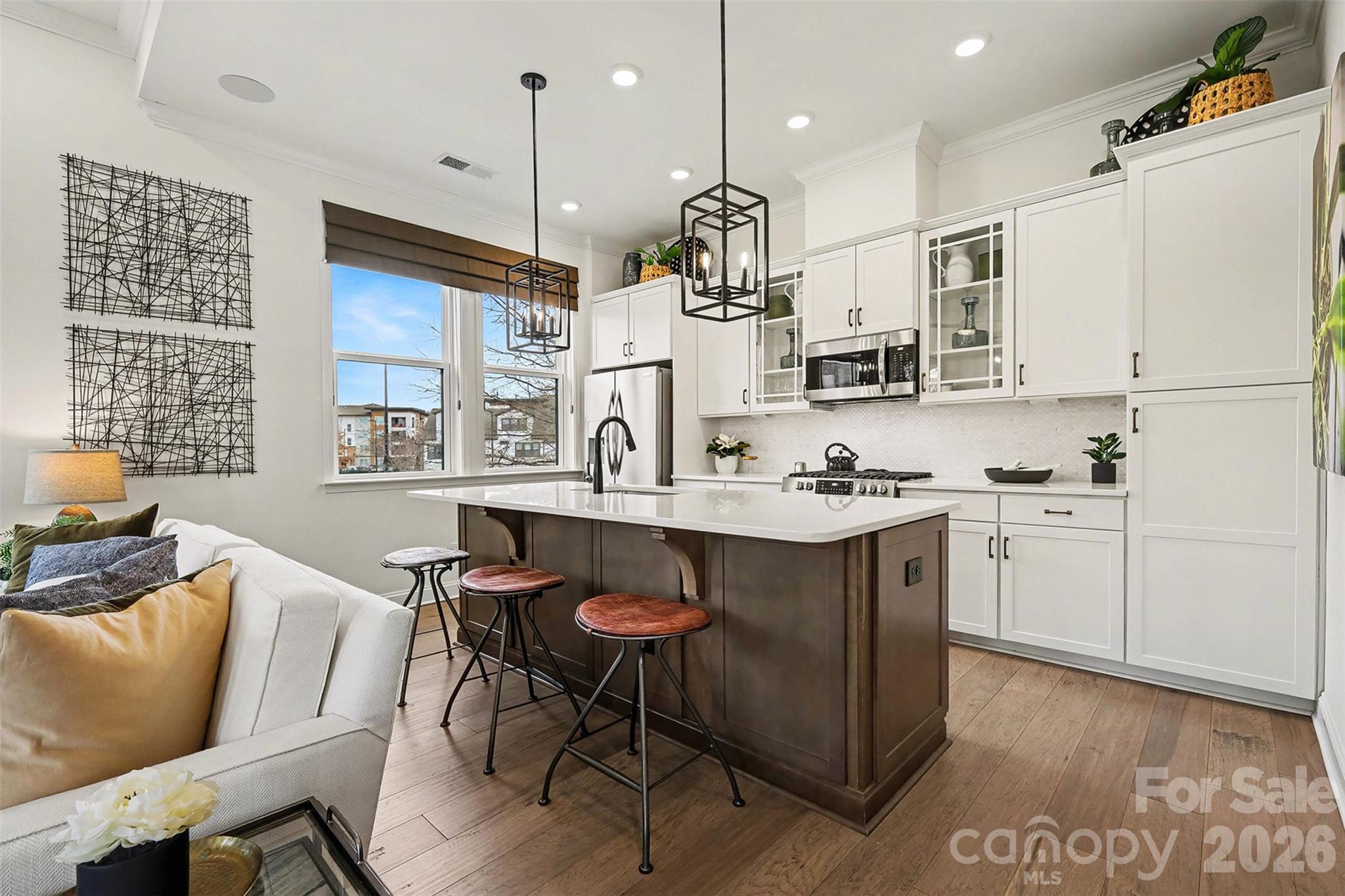 6343 Southgrove Street