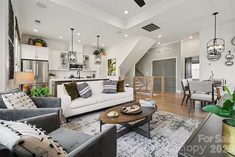 6343 Southgrove Street Charlotte NC 28277