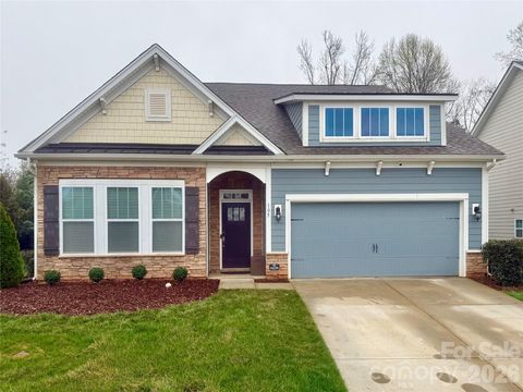 105 W Northstone Road Mooresville NC 28115