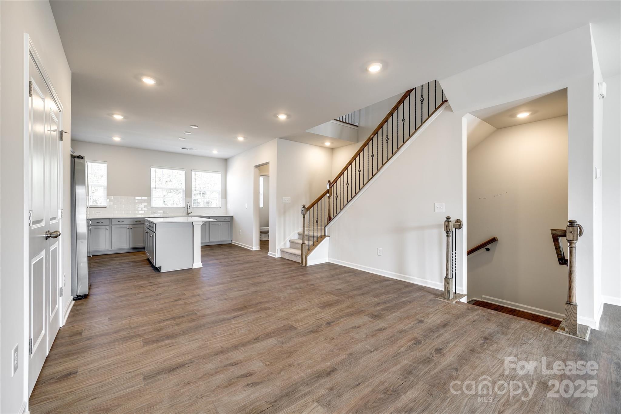 Elizabeth - Residential Lease