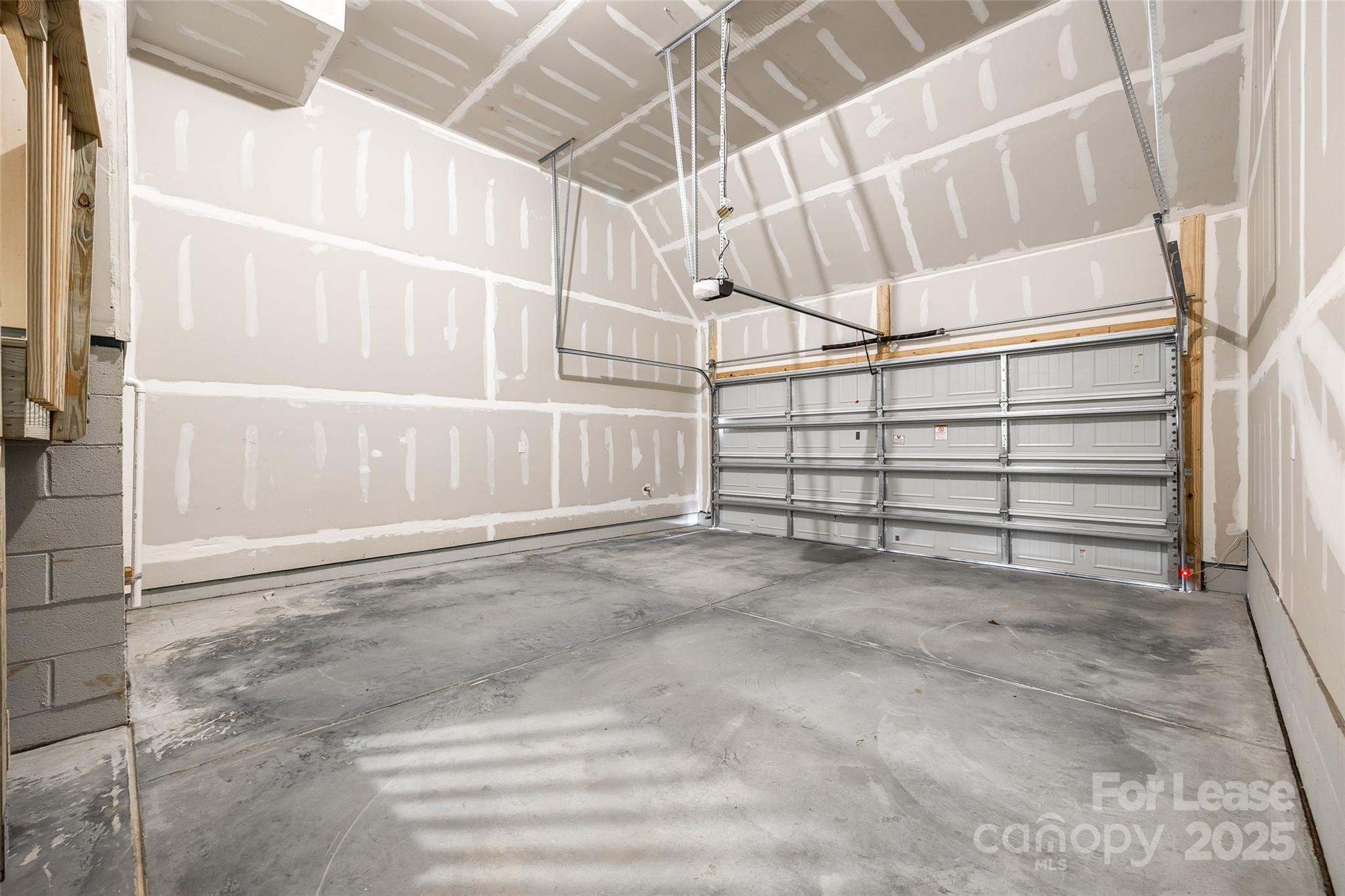 Elizabeth - Residential Lease