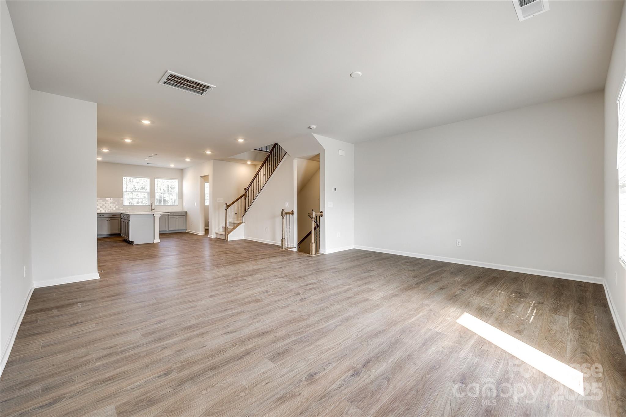 Elizabeth - Residential Lease