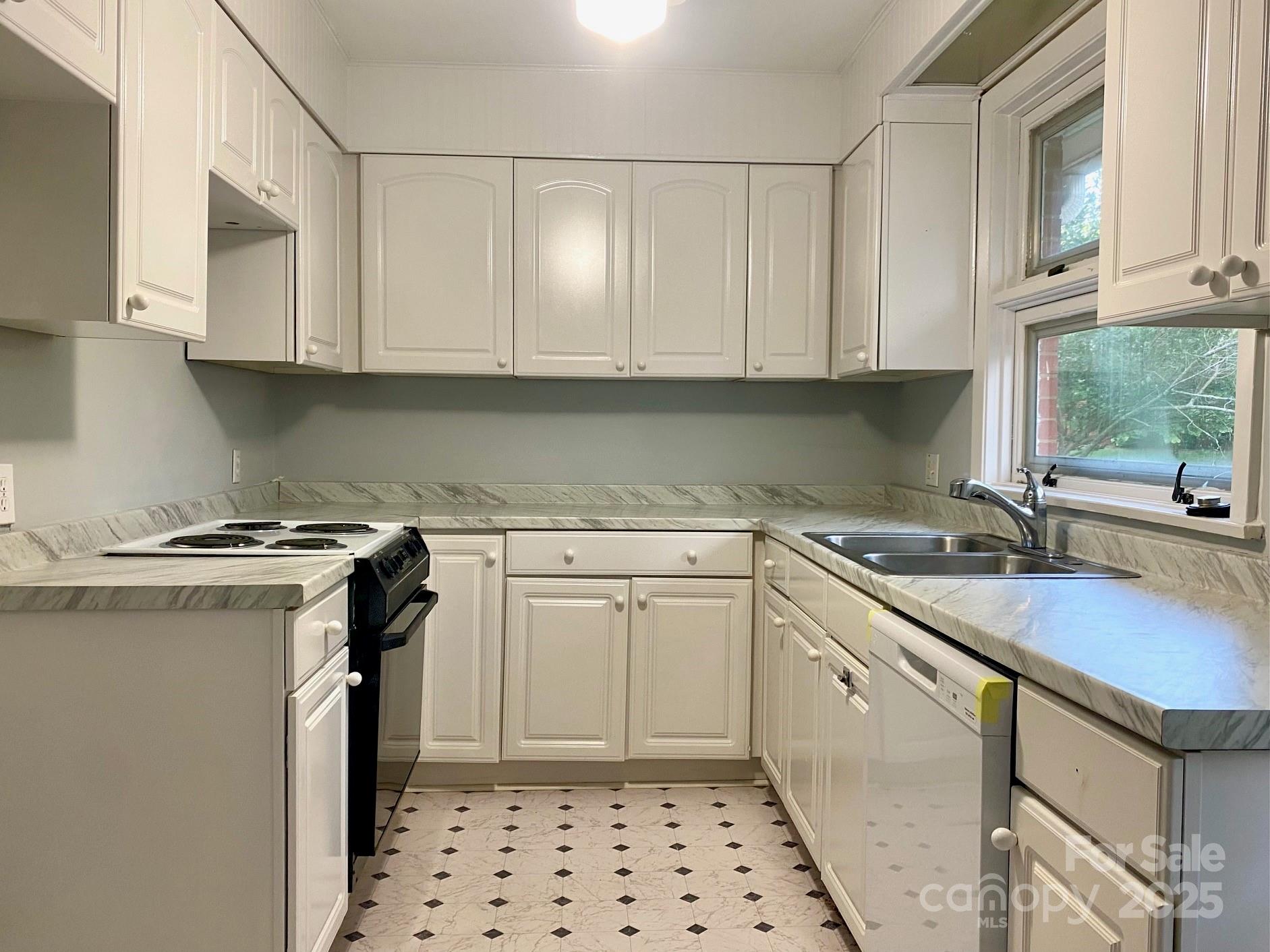 Cotswold Homes - Residential