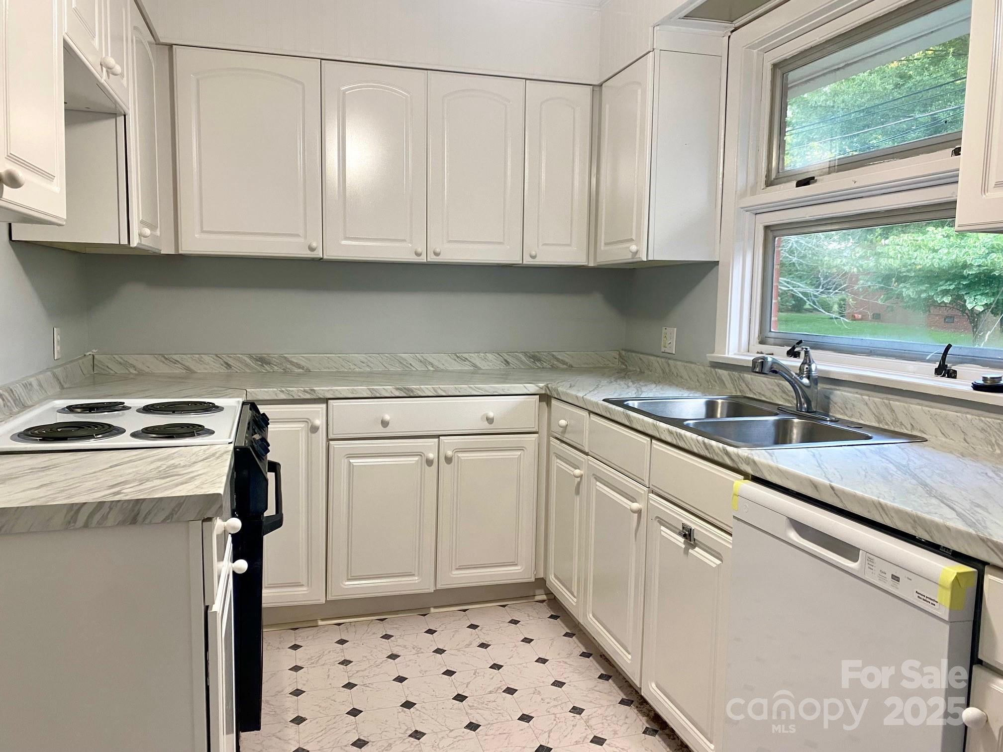 Cotswold Homes - Residential