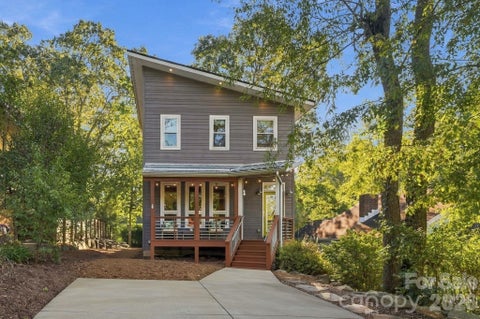 Photo of 84 Middlemont Avenue, Asheville, NC 28806 (MLS # 4423134)