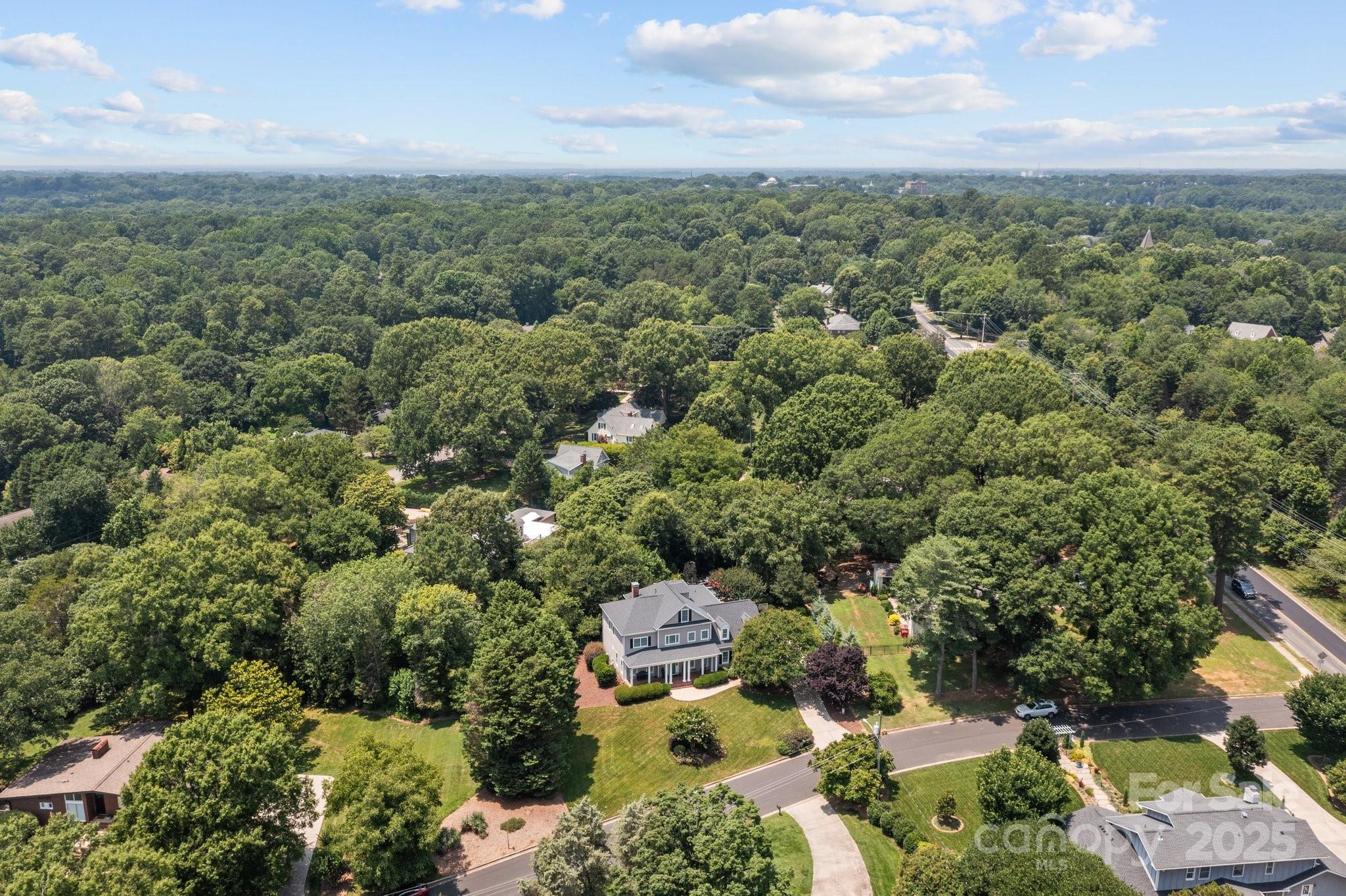 110 Lynbrook Drive
