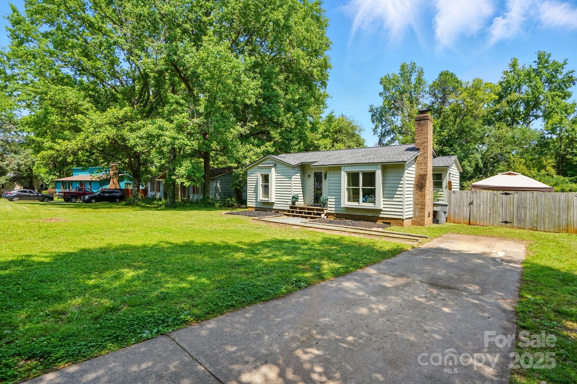 6718 Pueblo Lane