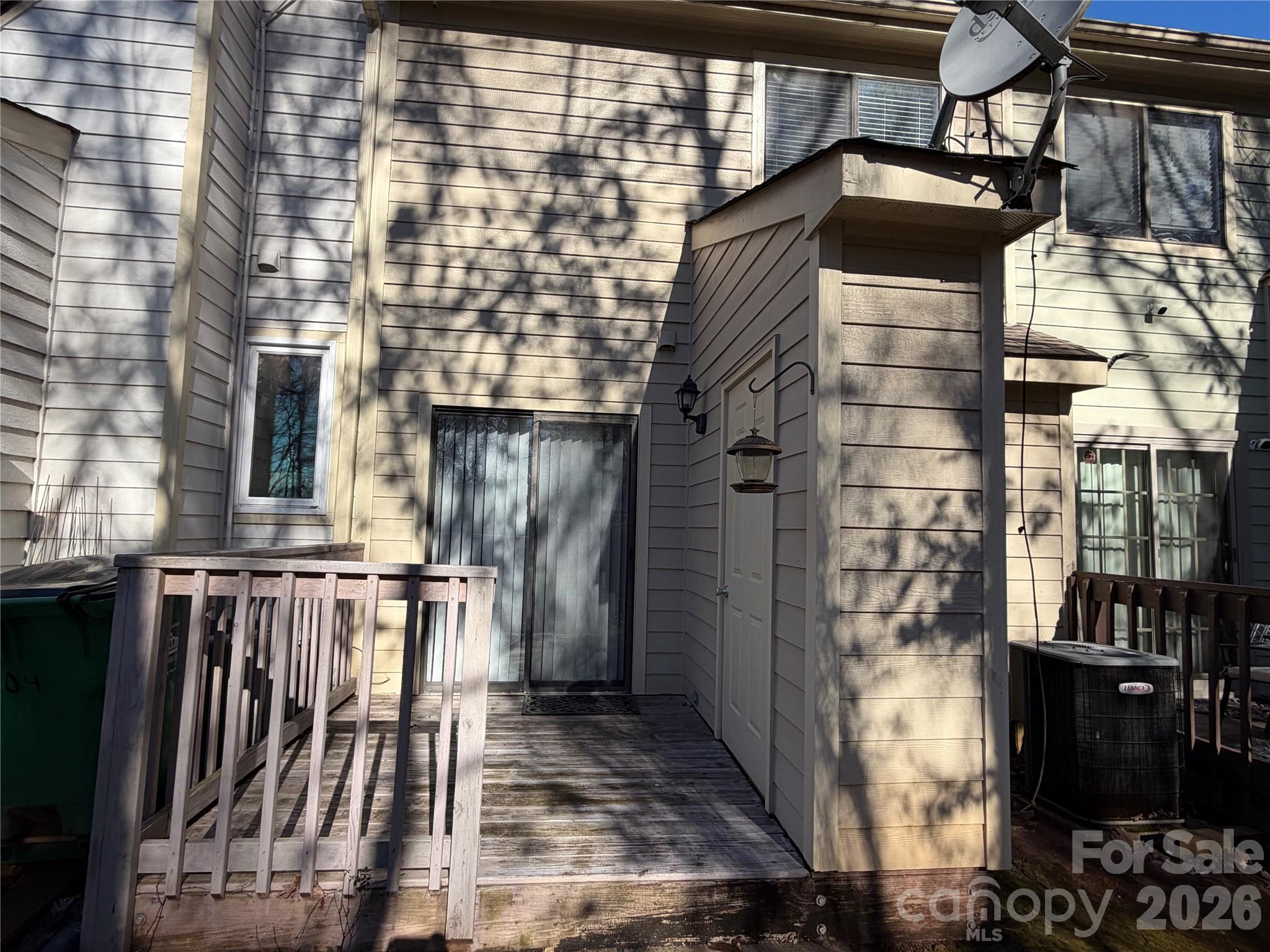 Golfview at Raintree - Residential