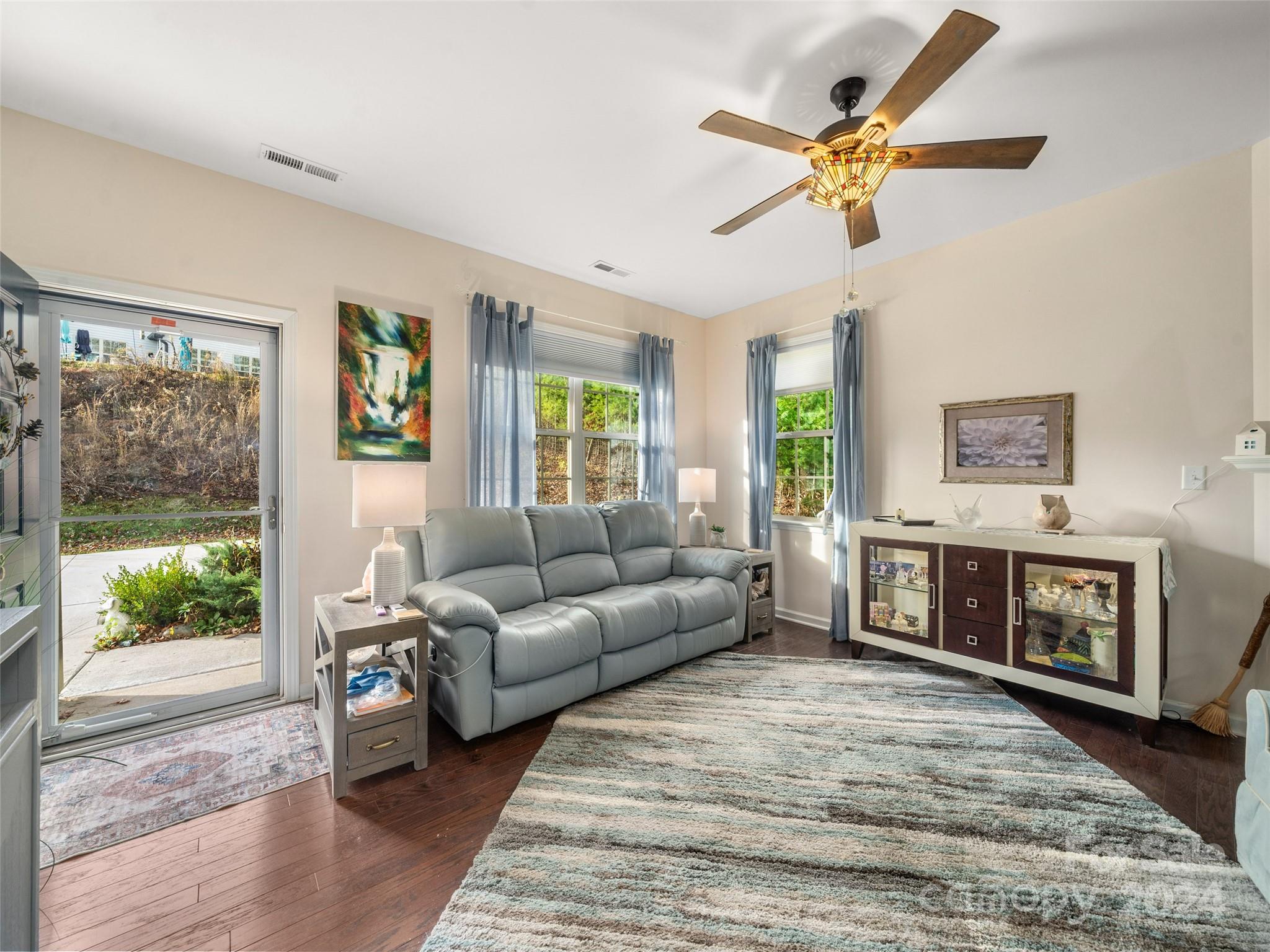 503 Rosebud Orchid Way