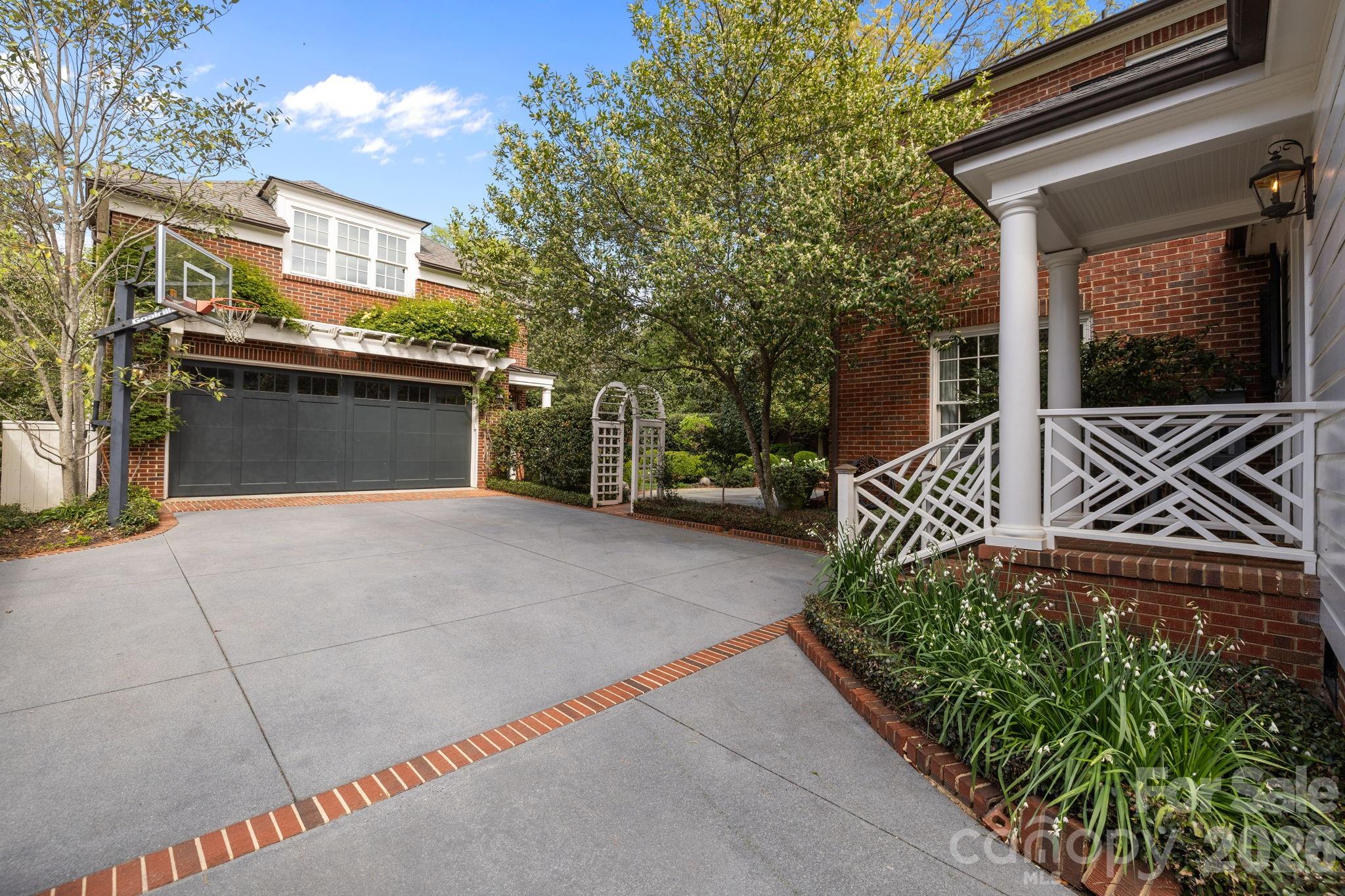 Myers Park - Residential