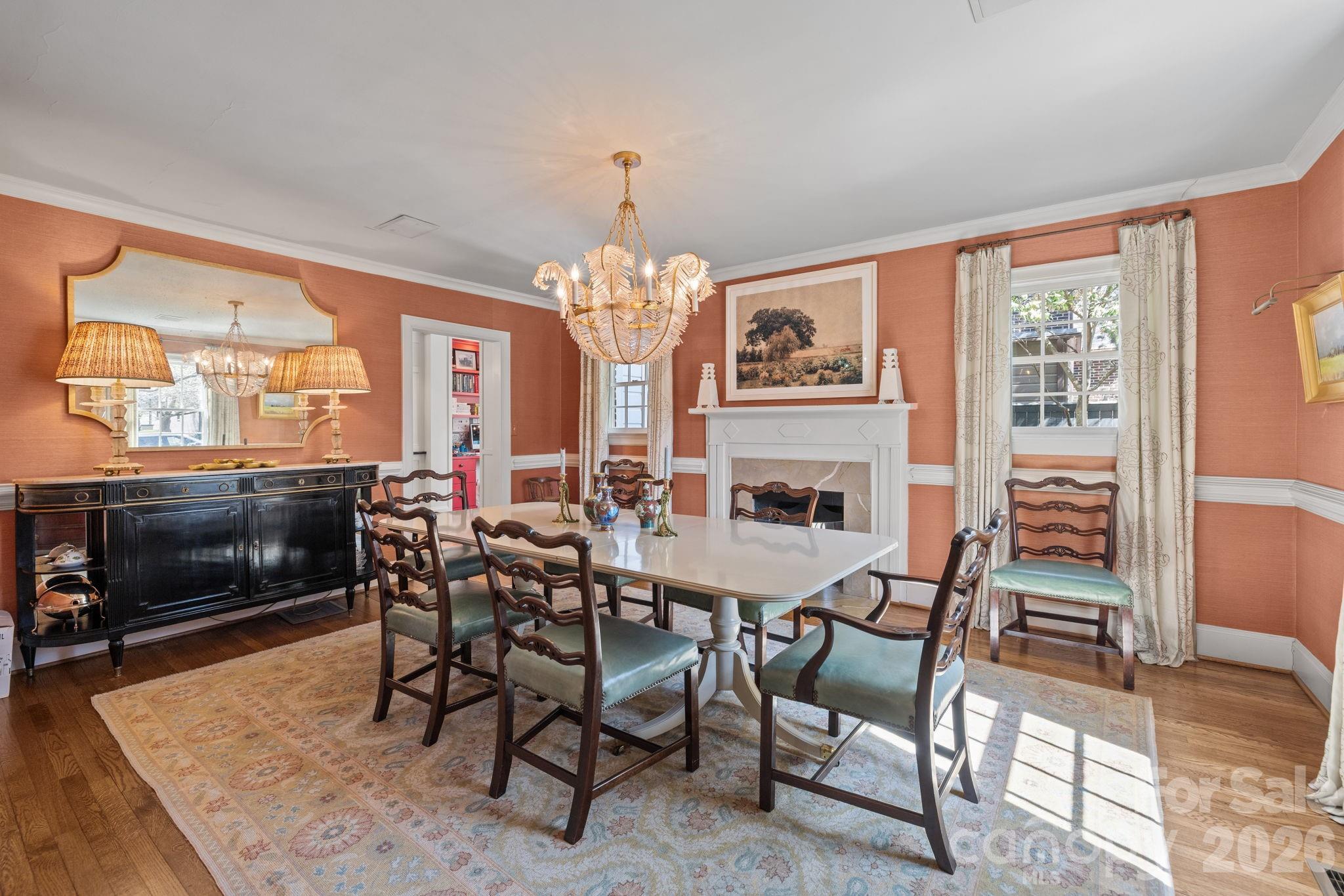 312 Ridgewood Avenue