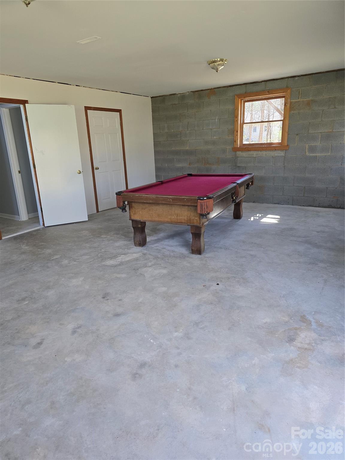 Shady Cove - Residential