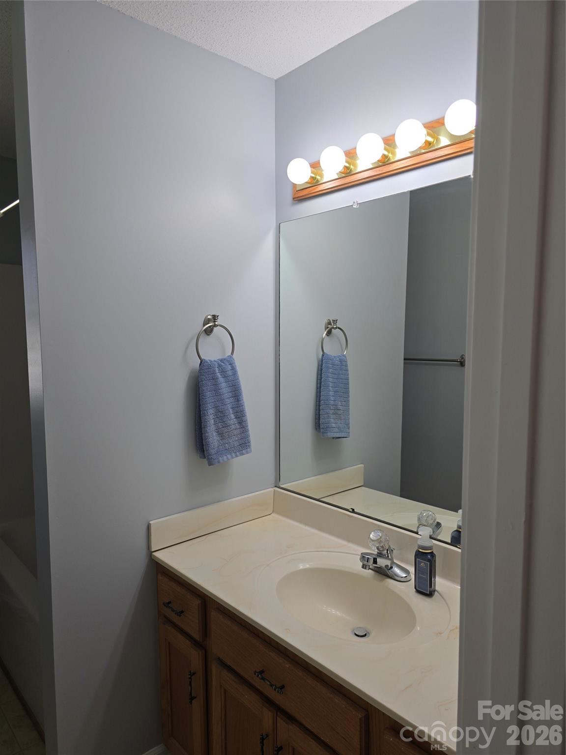 Shady Cove - Residential