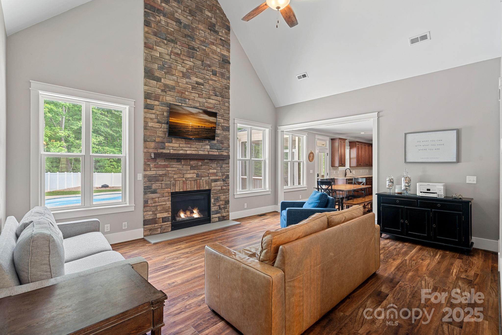 270 Worthington Drive