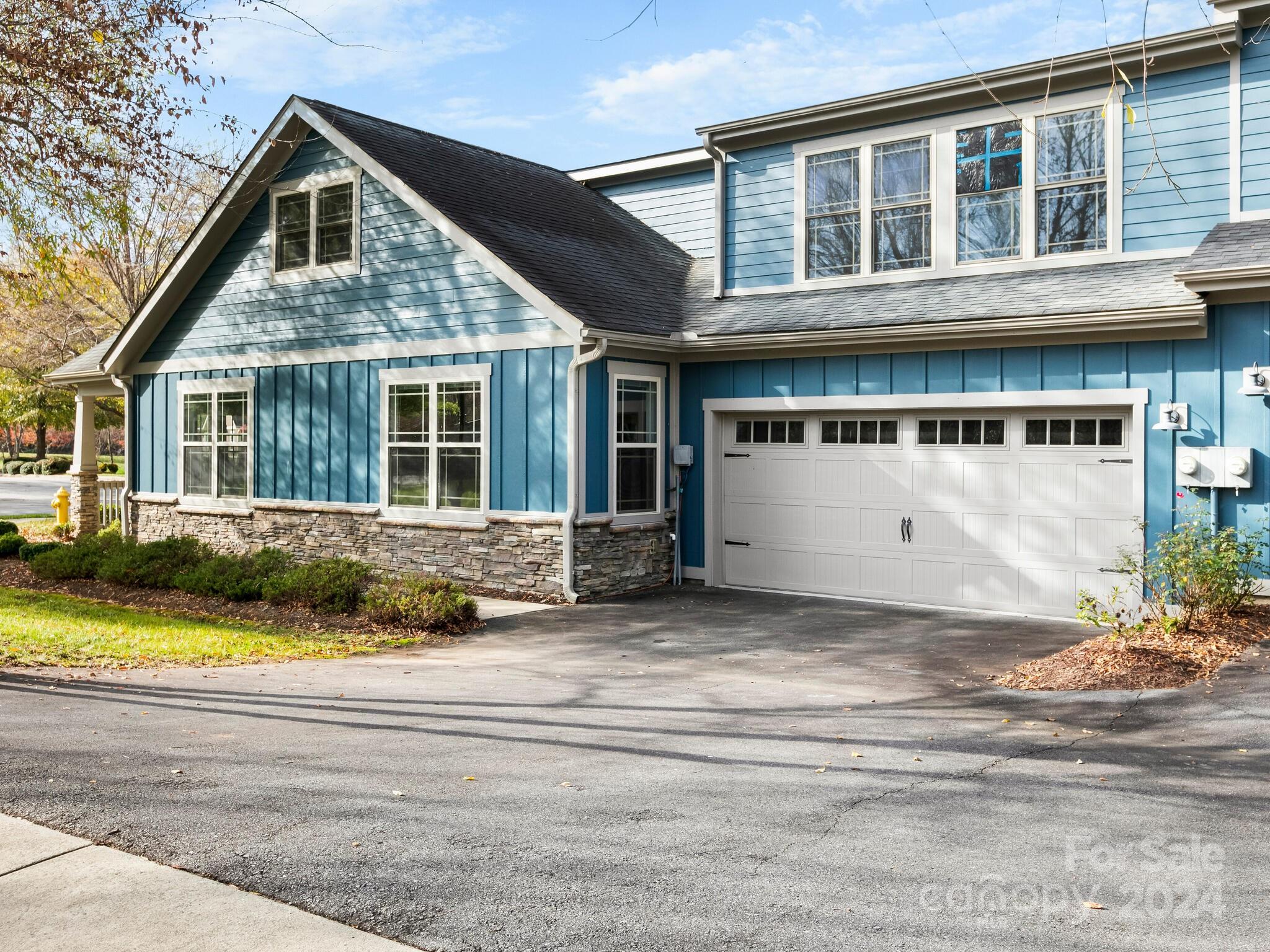 60 Westfield Way