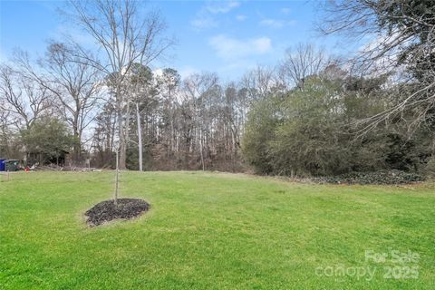 A home in Huntersville