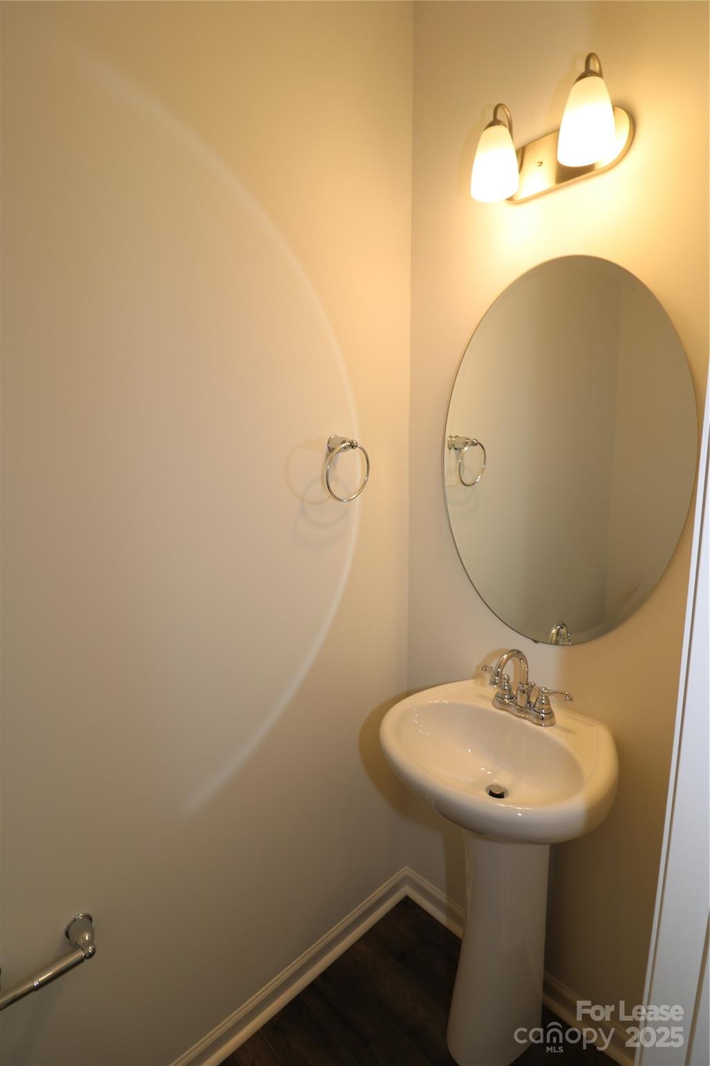 Edgewater - Residential Lease