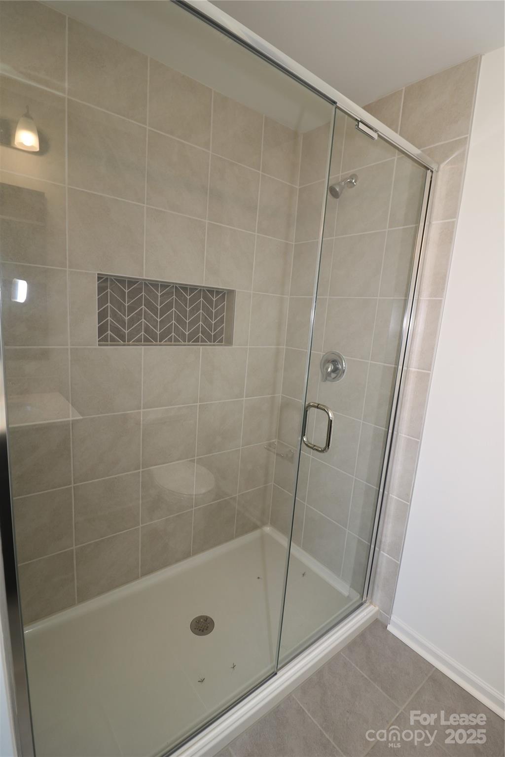 Edgewater - Residential Lease