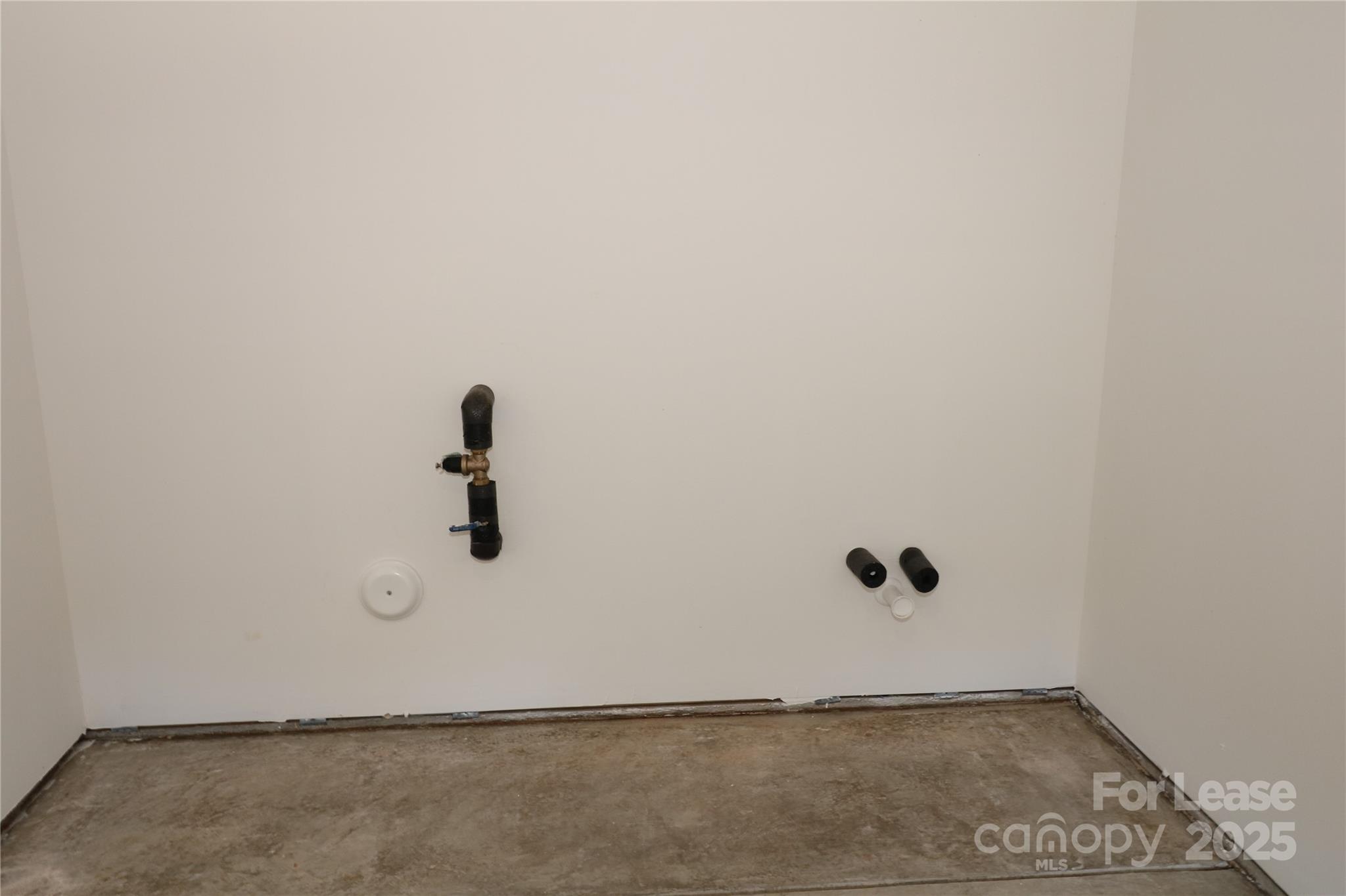 Edgewater - Residential Lease