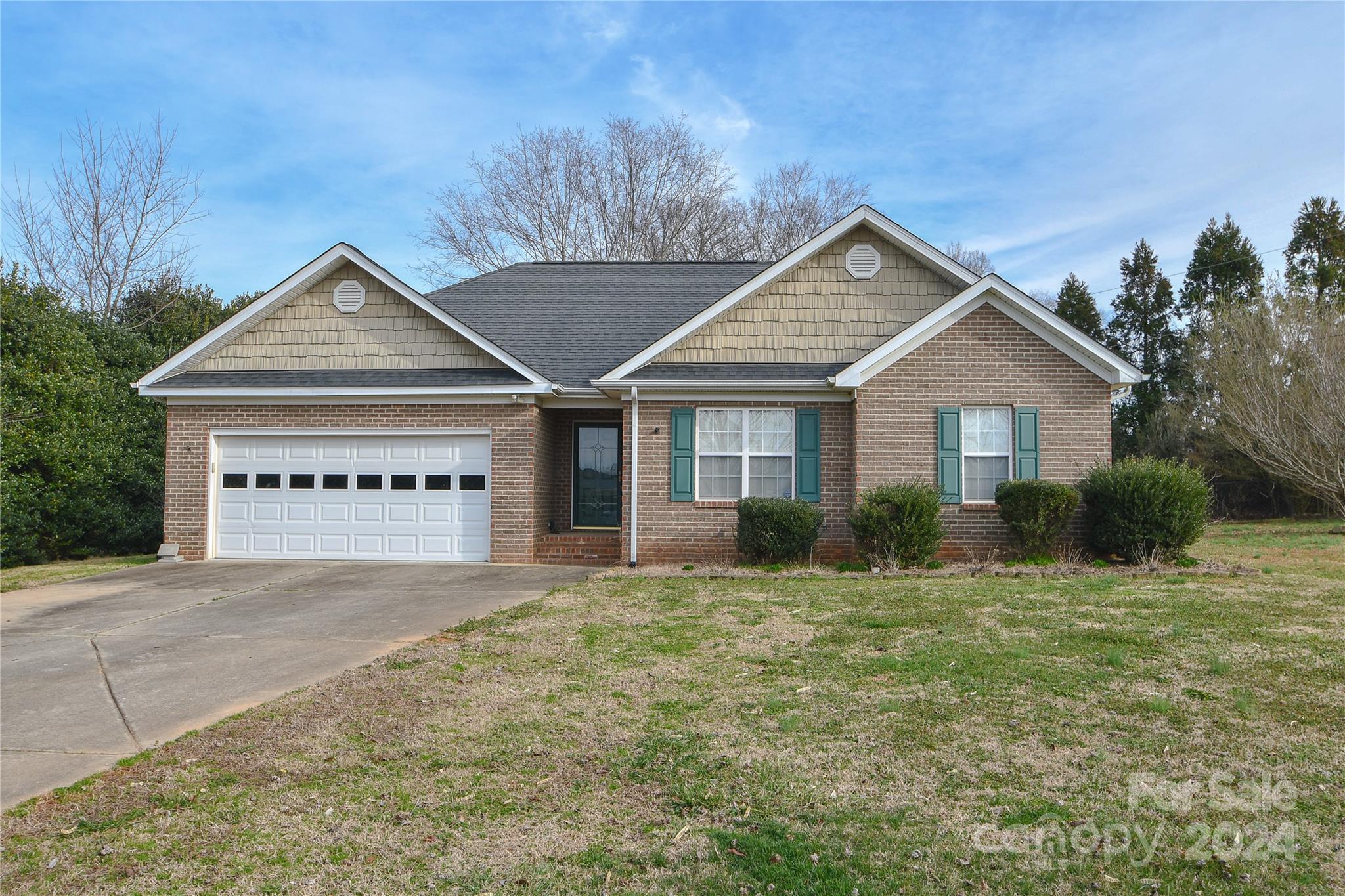 Emmanuel Crossing - Residential