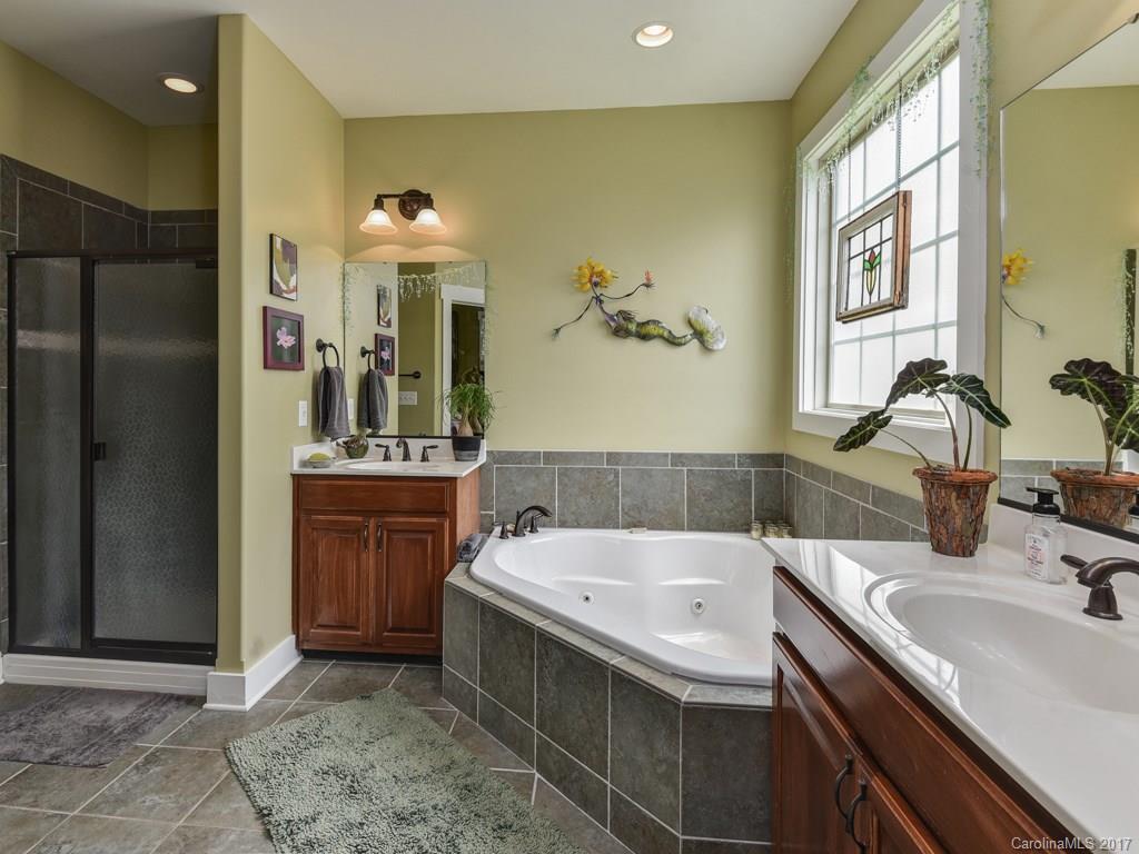 The Views at Rose Hill - Residential