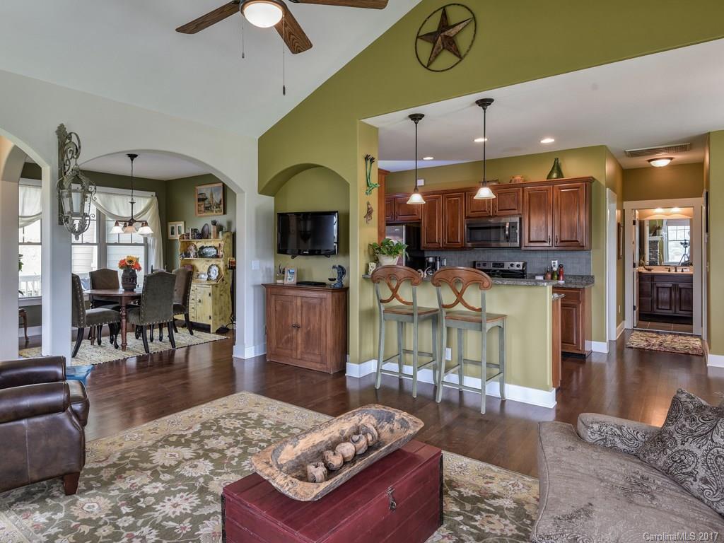 The Views at Rose Hill - Residential