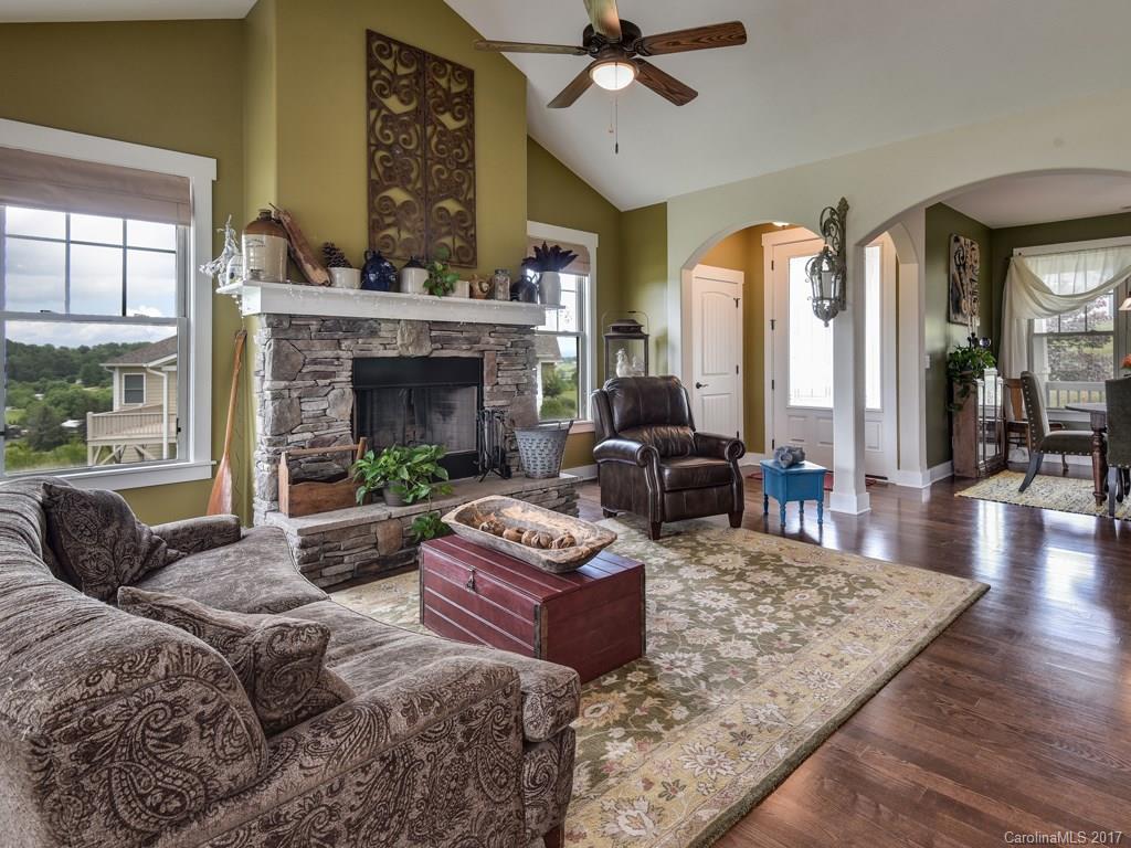 The Views at Rose Hill - Residential