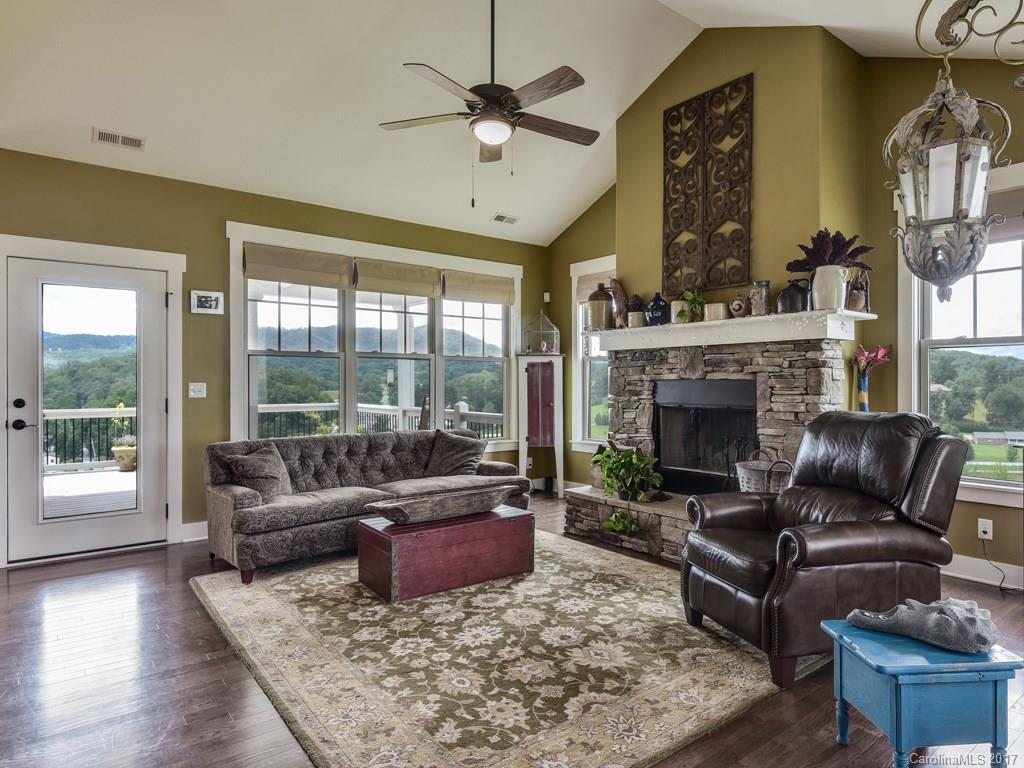 The Views at Rose Hill - Residential