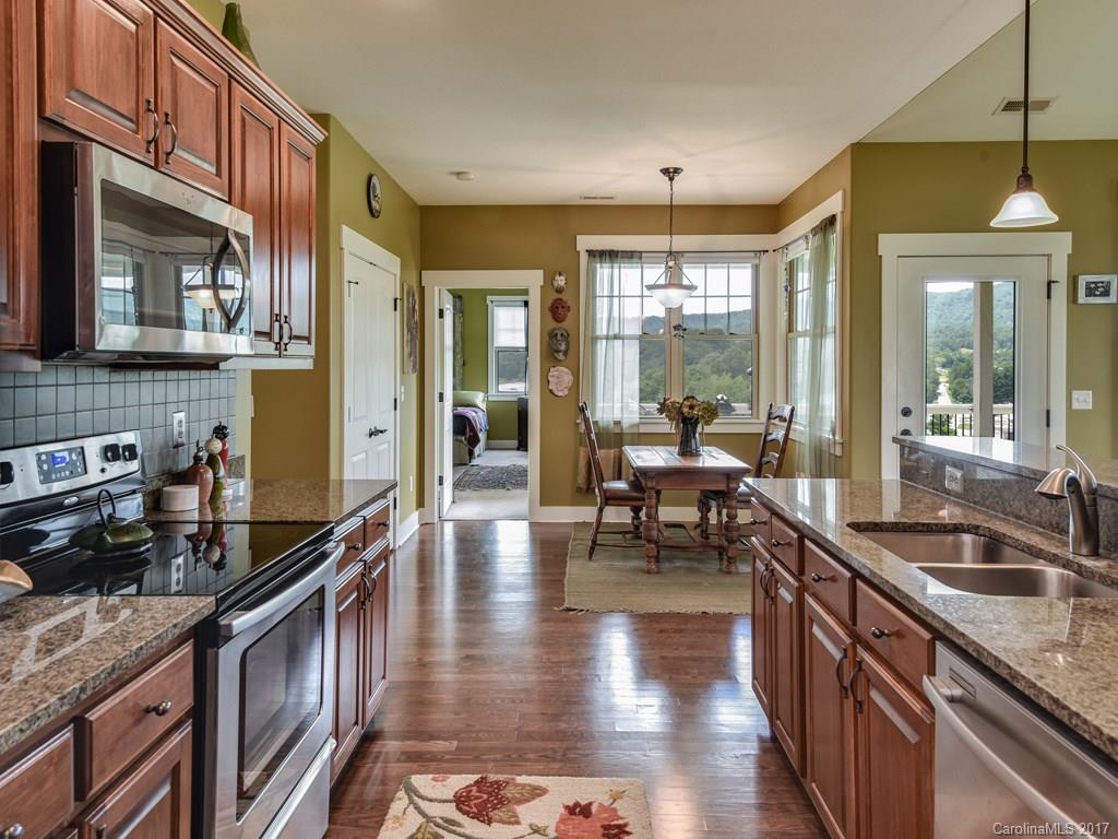 The Views at Rose Hill - Residential