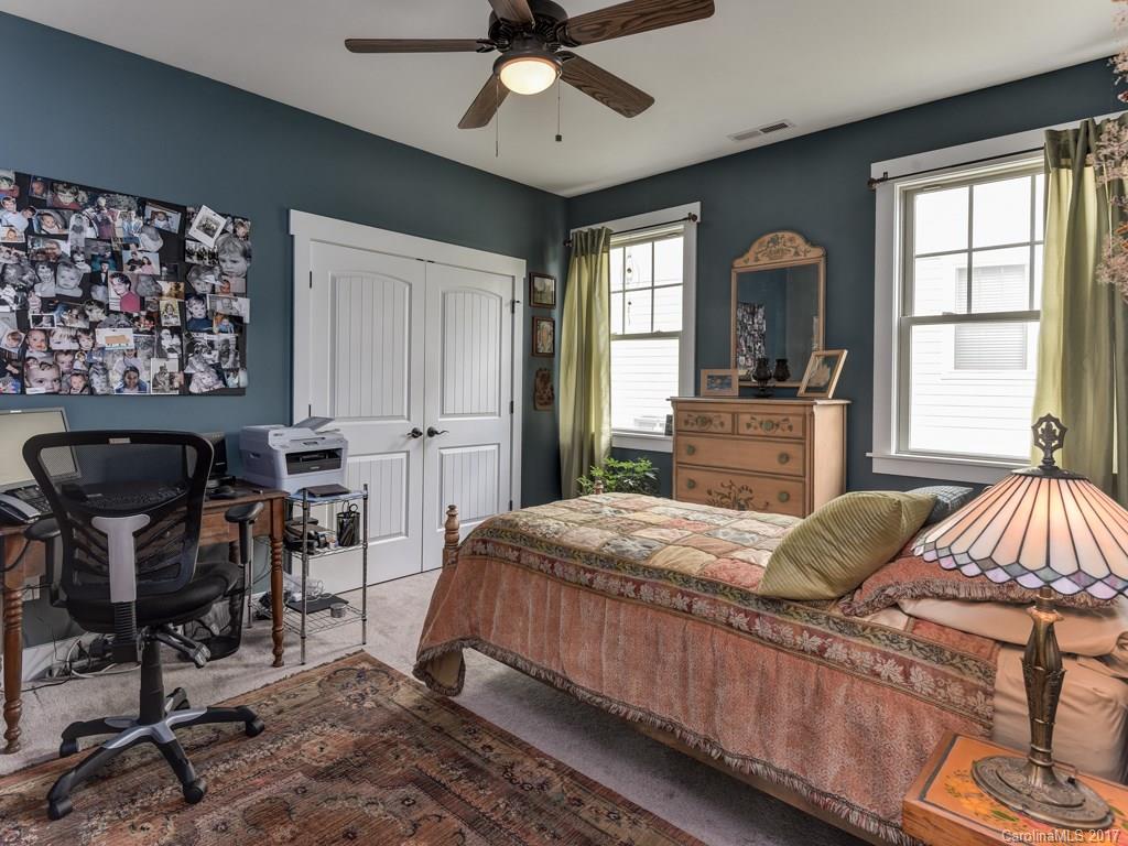 The Views at Rose Hill - Residential