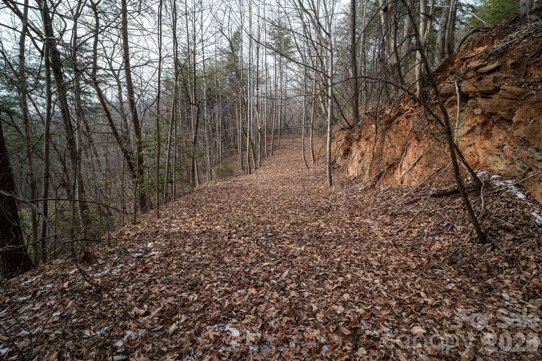 000 Pinnacle Parkway