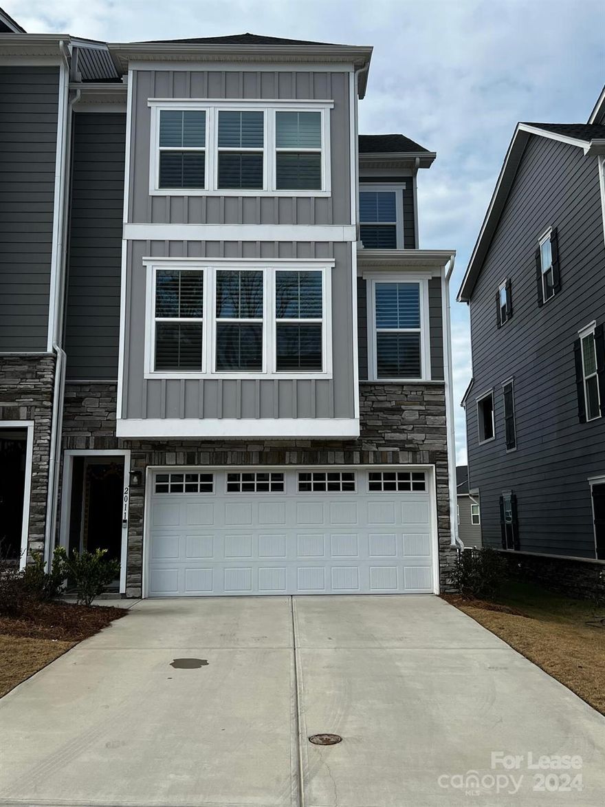 Beautiful 4bed, 3.5 bath town house available for rent Fort Mill,SC. This floor plan gives you an open concept layout, kitchen with island and stainless steel appliances. The lower level features a Full bedroom with Attached Bathroom with 2 Car Garage. The main Level features Spacious living area with beautiful kitchen, It also has half bath and On the Third level The Owner's bedroom features a walk-in closet and en suite bathroom.  New washer and dryer included Along with 2 Spacious Bedrooms and 1 Bathroom