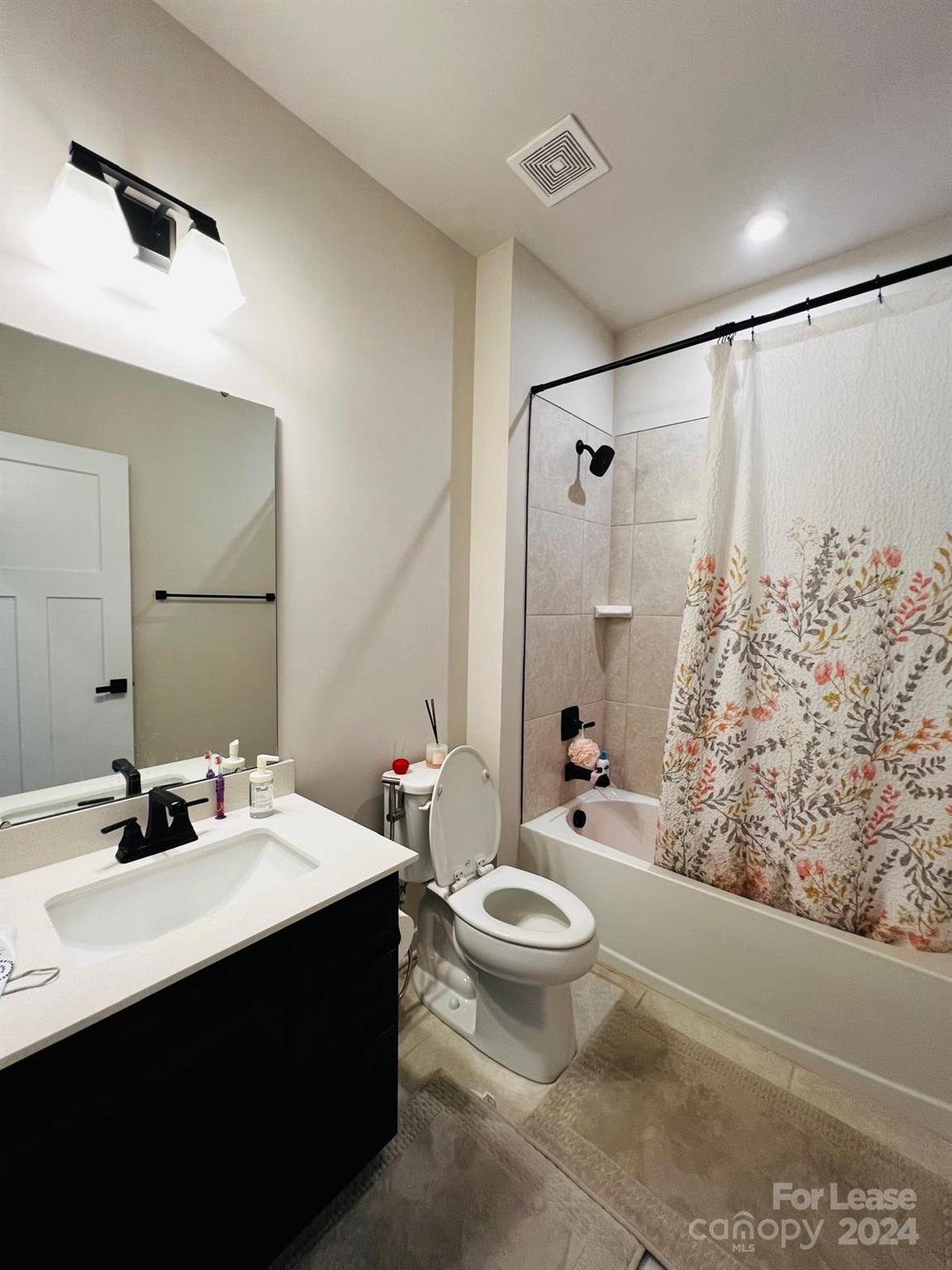 Trinity Townes - Residential Lease