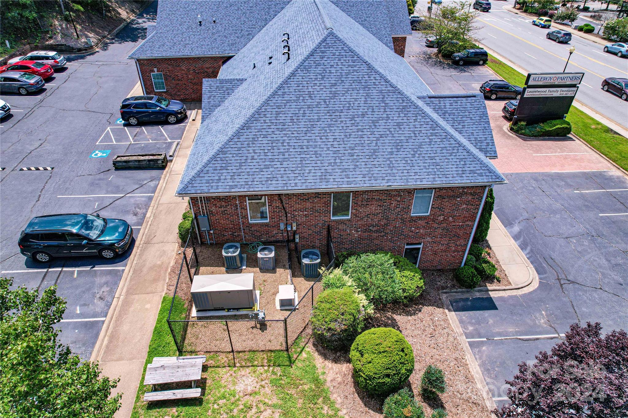 1978 Hendersonville Road