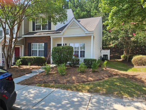 Photo of 16931 Greenlawn Hills Court, Charlotte, NC 28213 (MLS # 4418980)