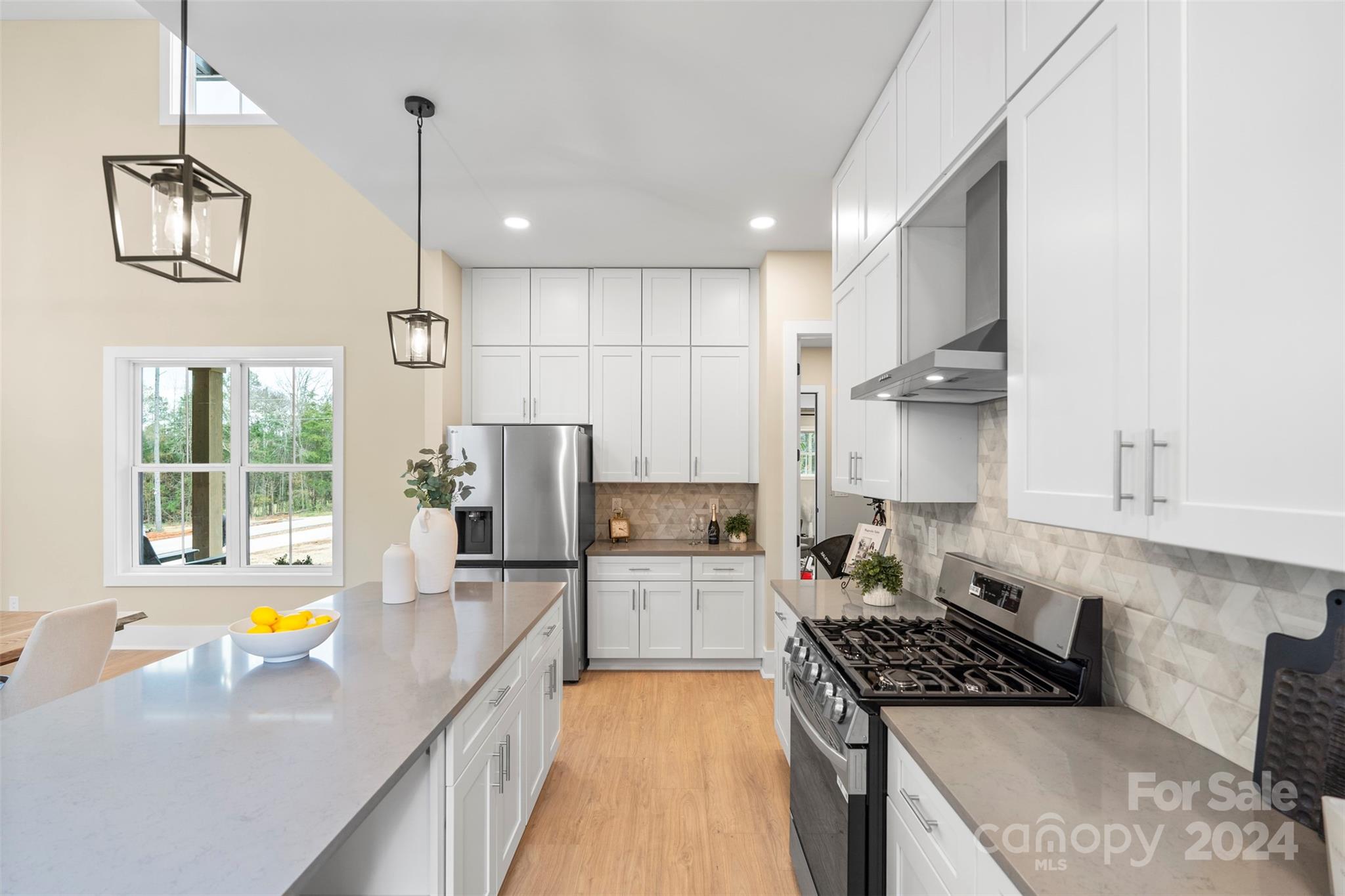 Royal Pines - Residential