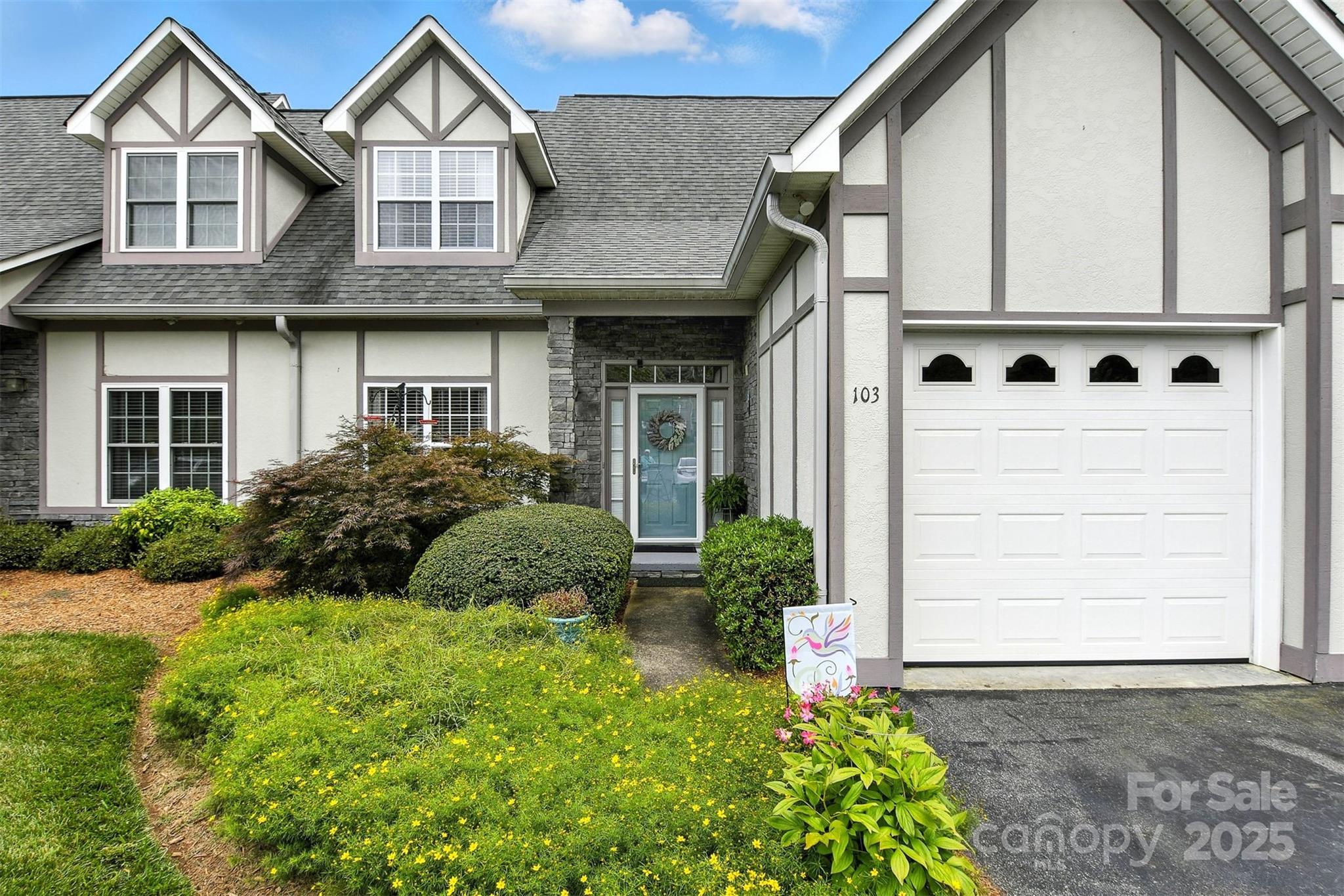 103 Heron Cove Loop