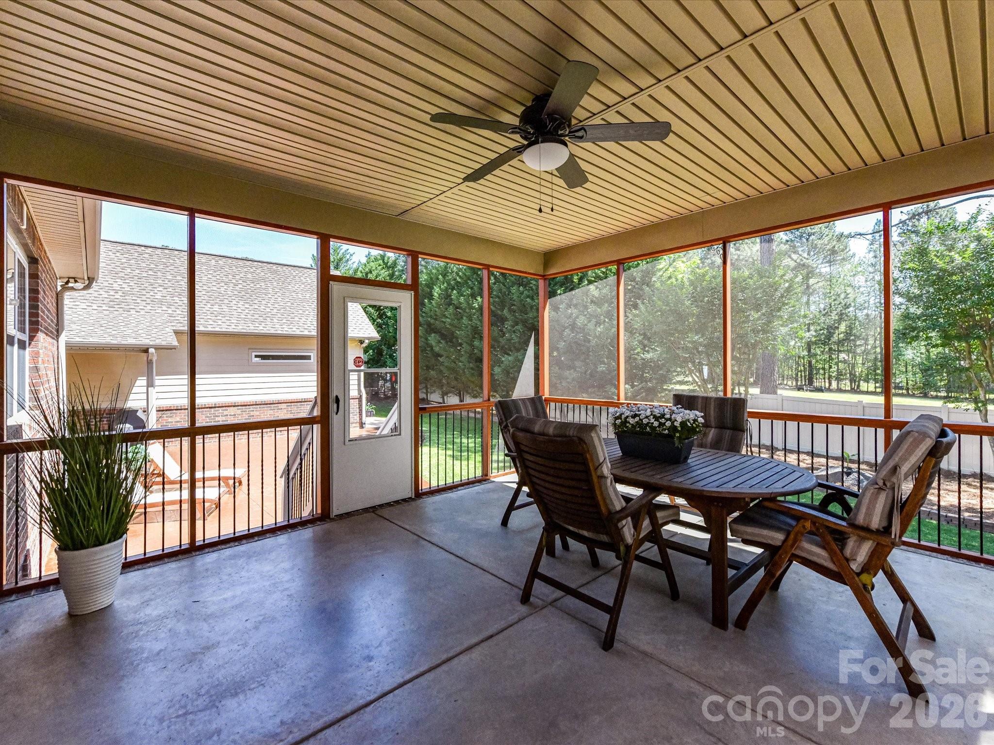 Tioga Pointe - Residential