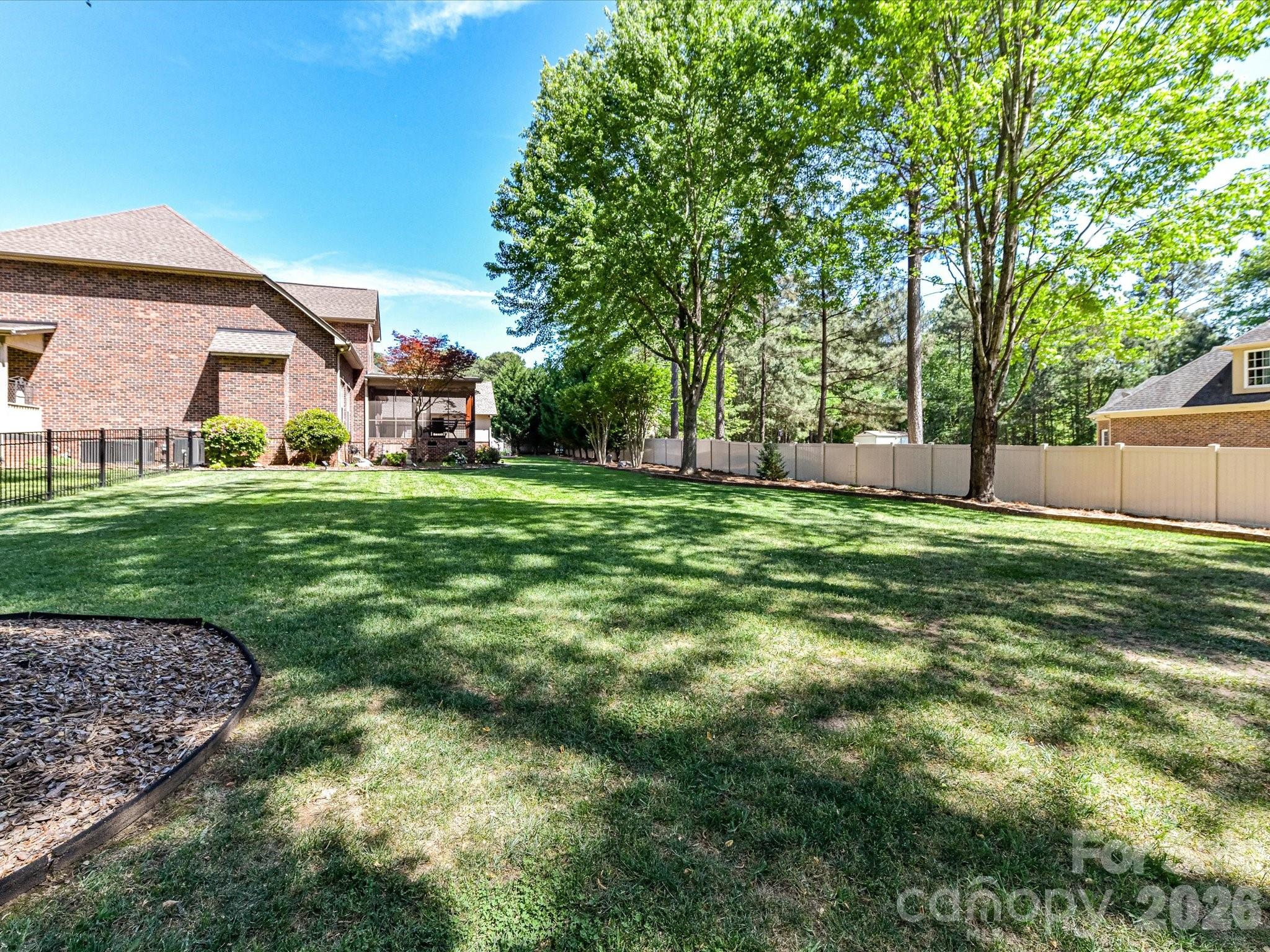 Tioga Pointe - Residential