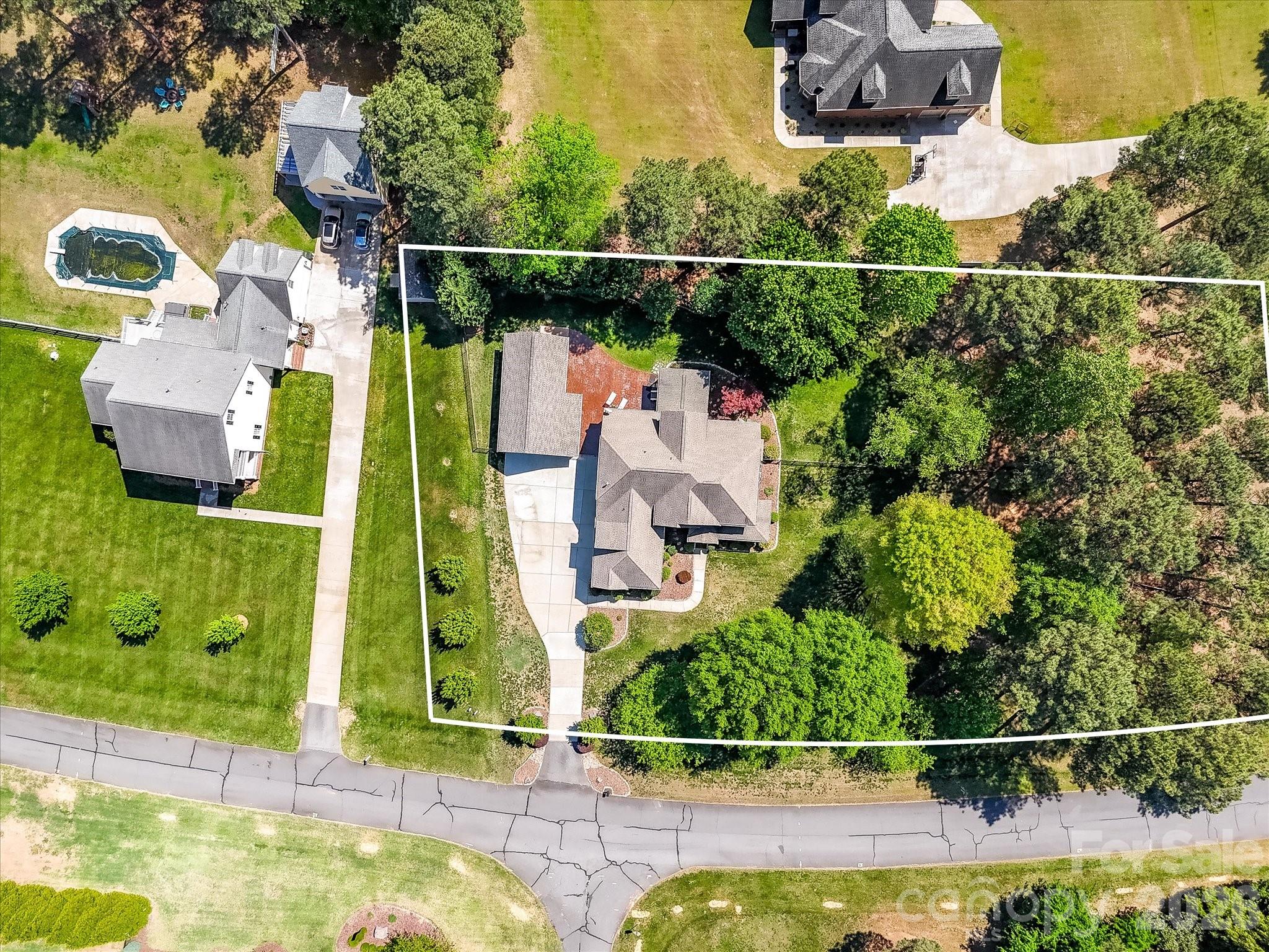 Tioga Pointe - Residential