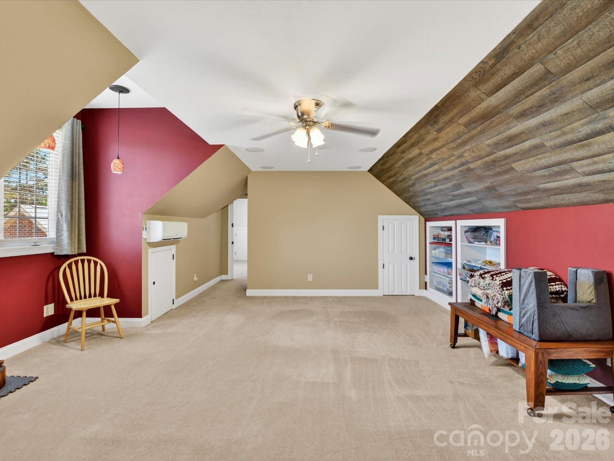 Tioga Pointe - Residential