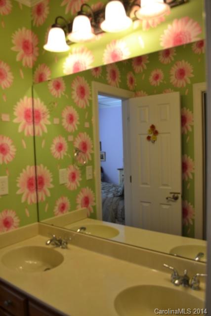 Huntington Farms - Residential