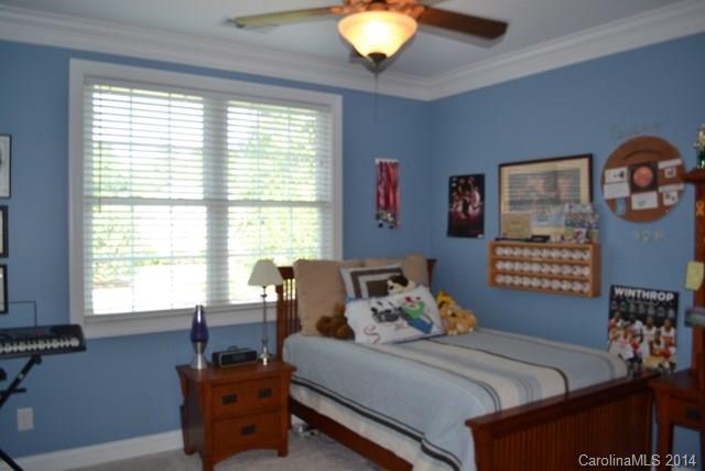 Huntington Farms - Residential