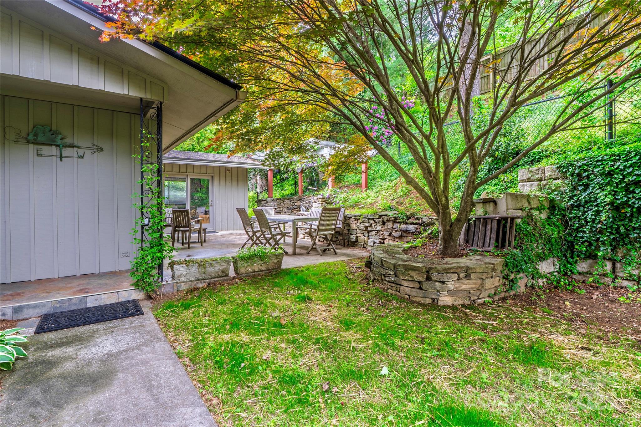 298 Town Mountain Road