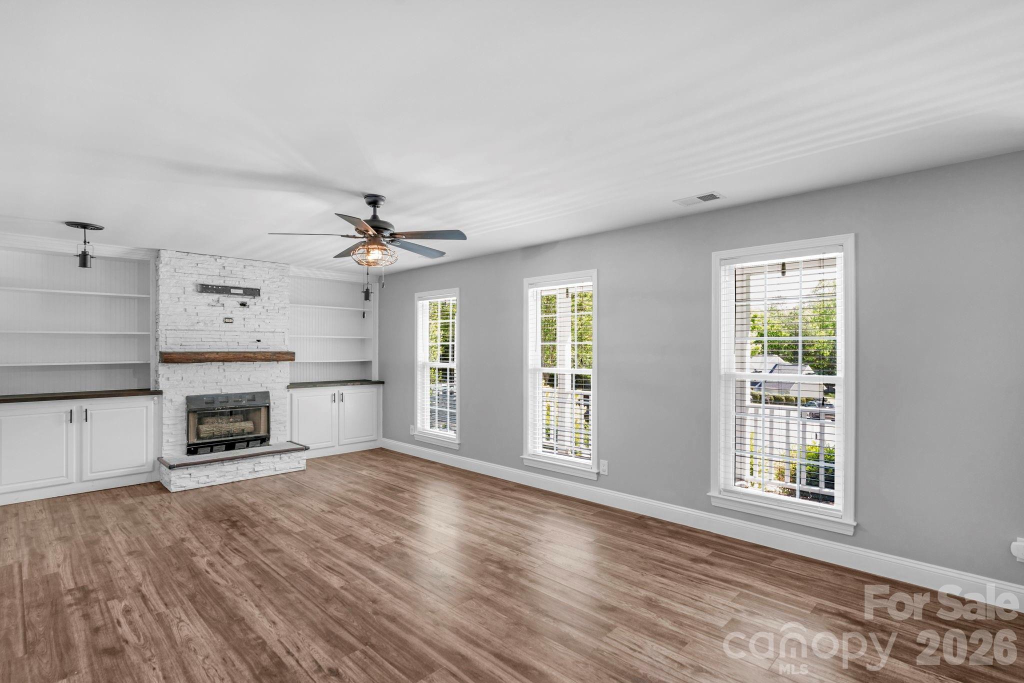 2503 Bathgate Lane